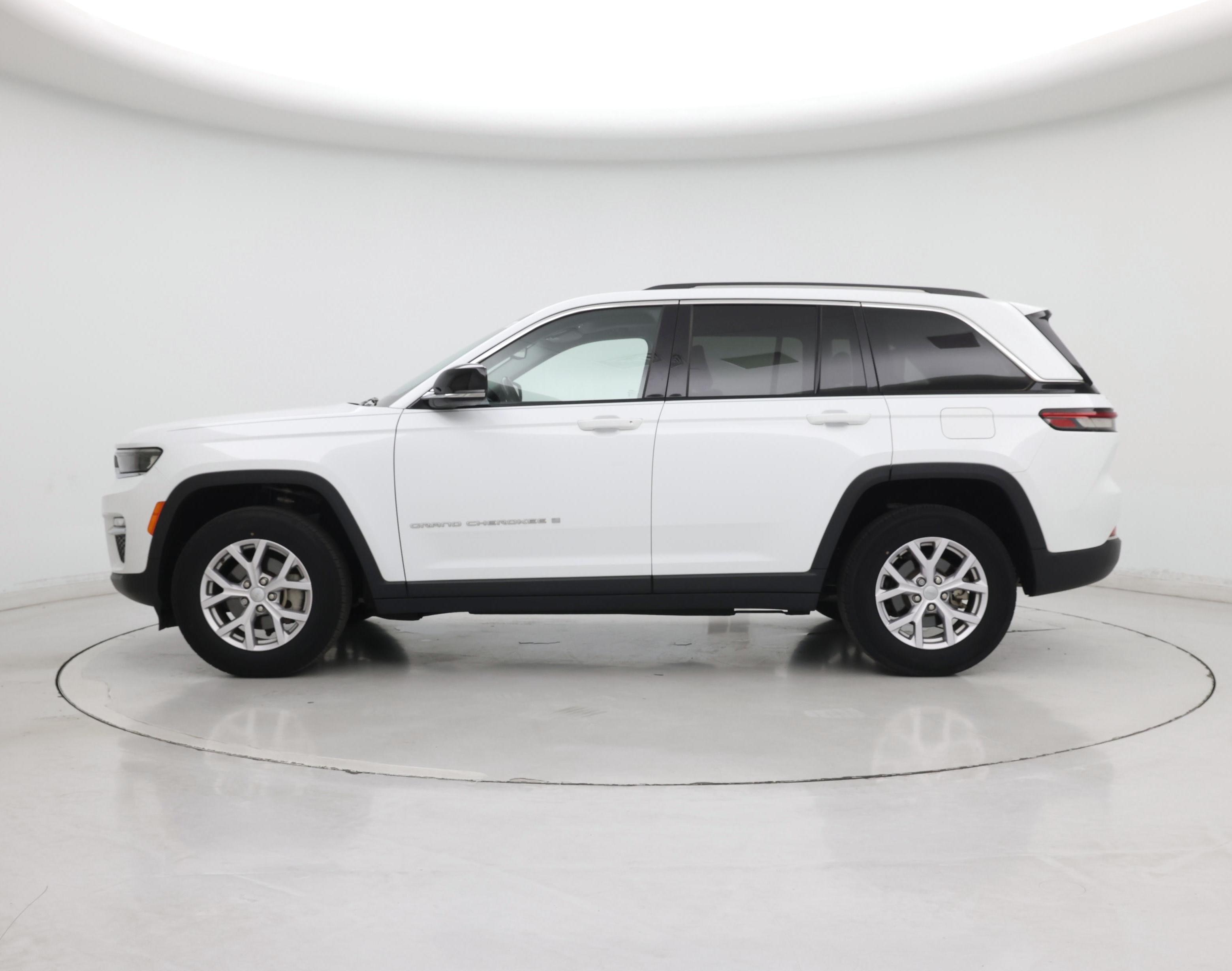 Thumbnail: 2022 Jeep Grand Cherokee - 3