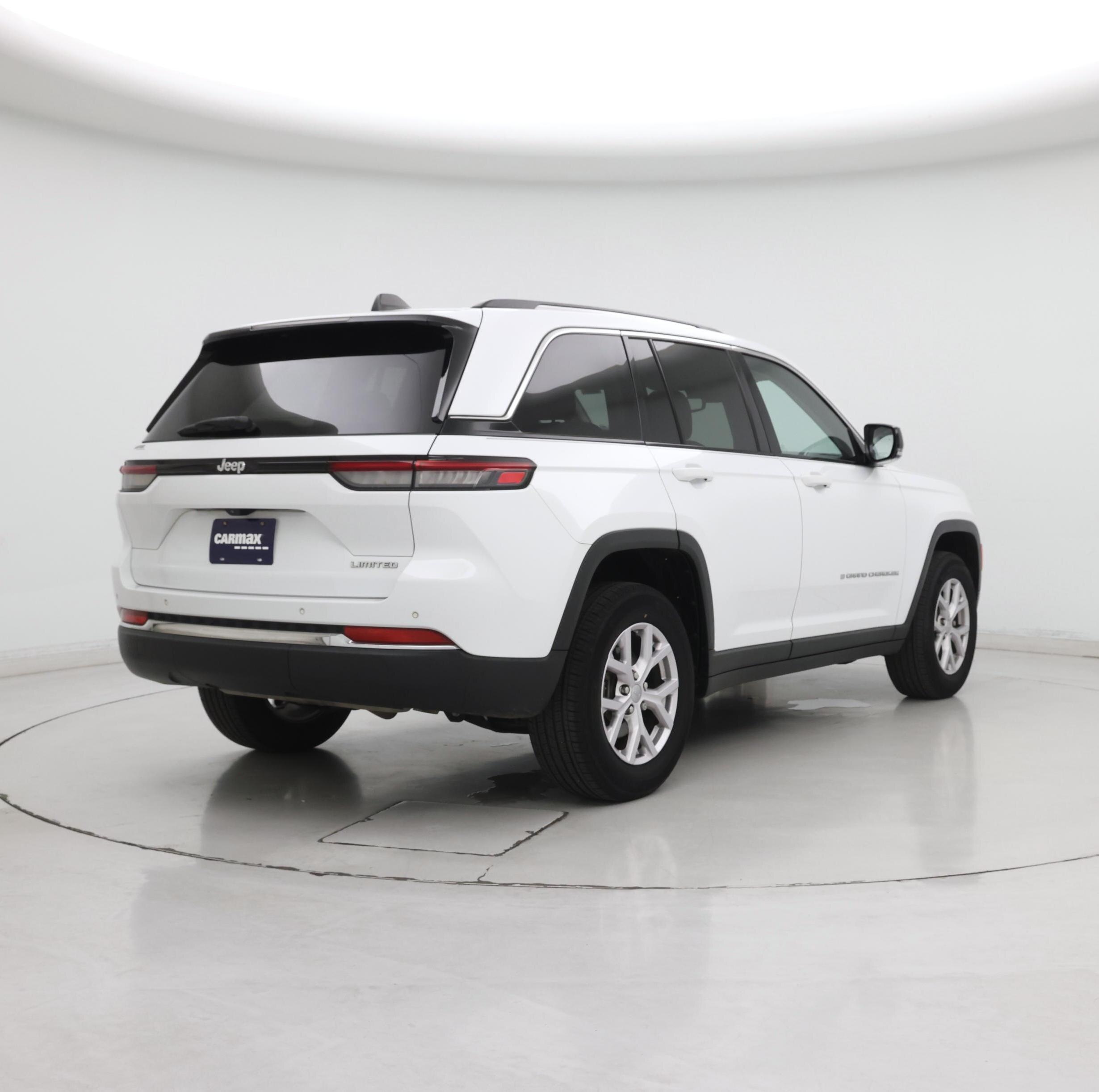 Thumbnail: 2022 Jeep Grand Cherokee - 8
