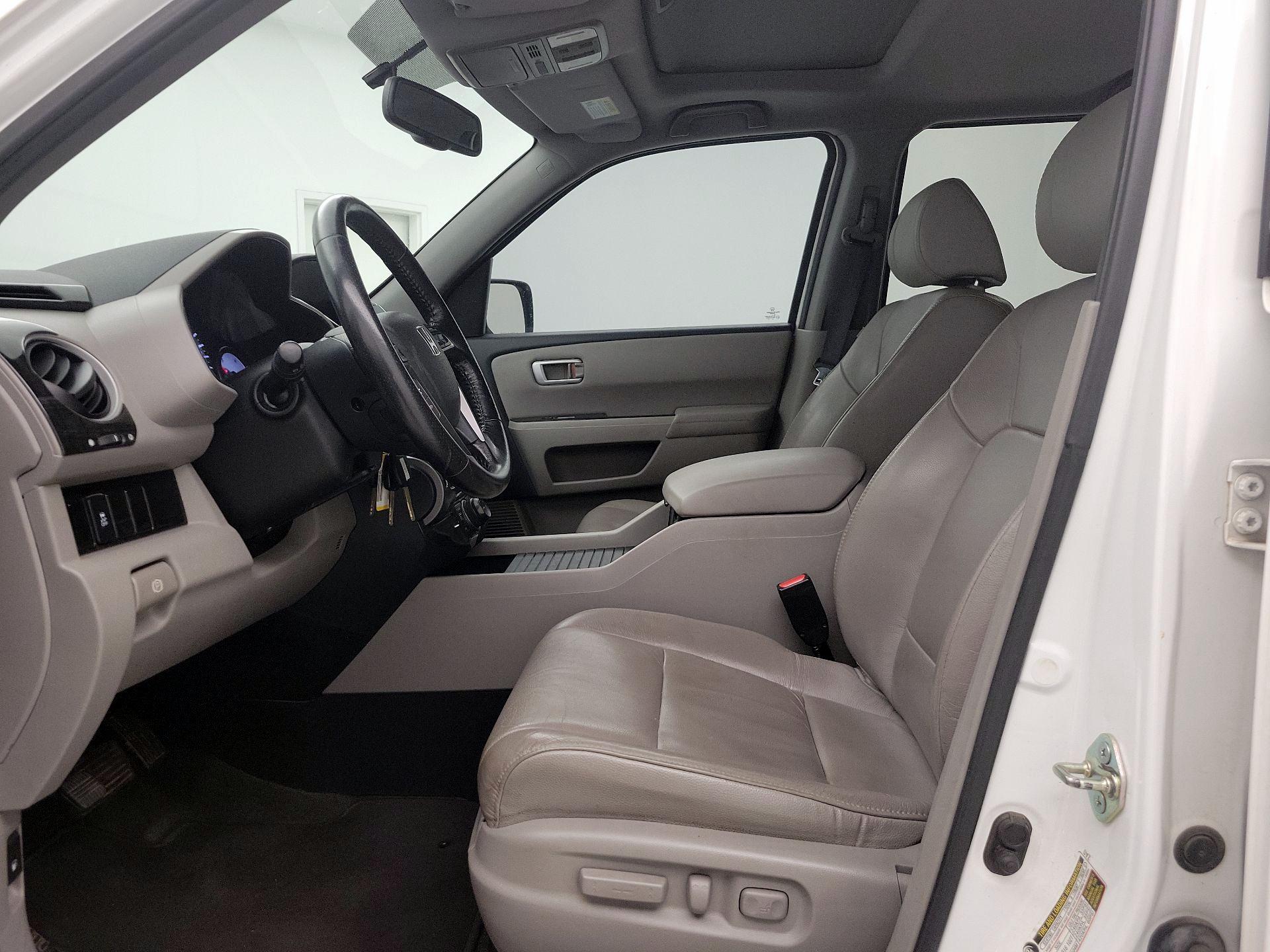 Thumbnail: 2014 Honda Pilot - 11
