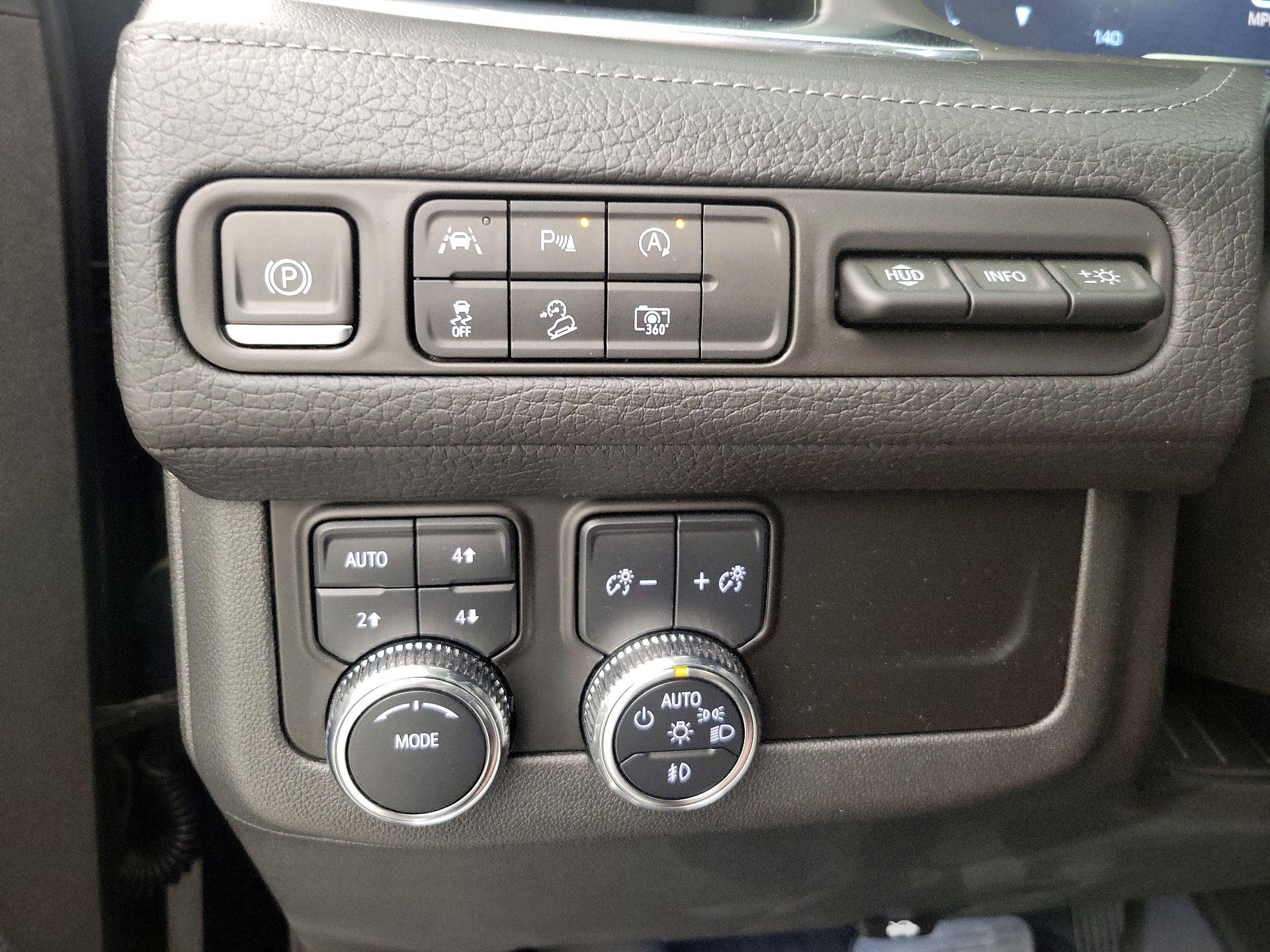 Thumbnail: 2024 GMC Yukon - 13