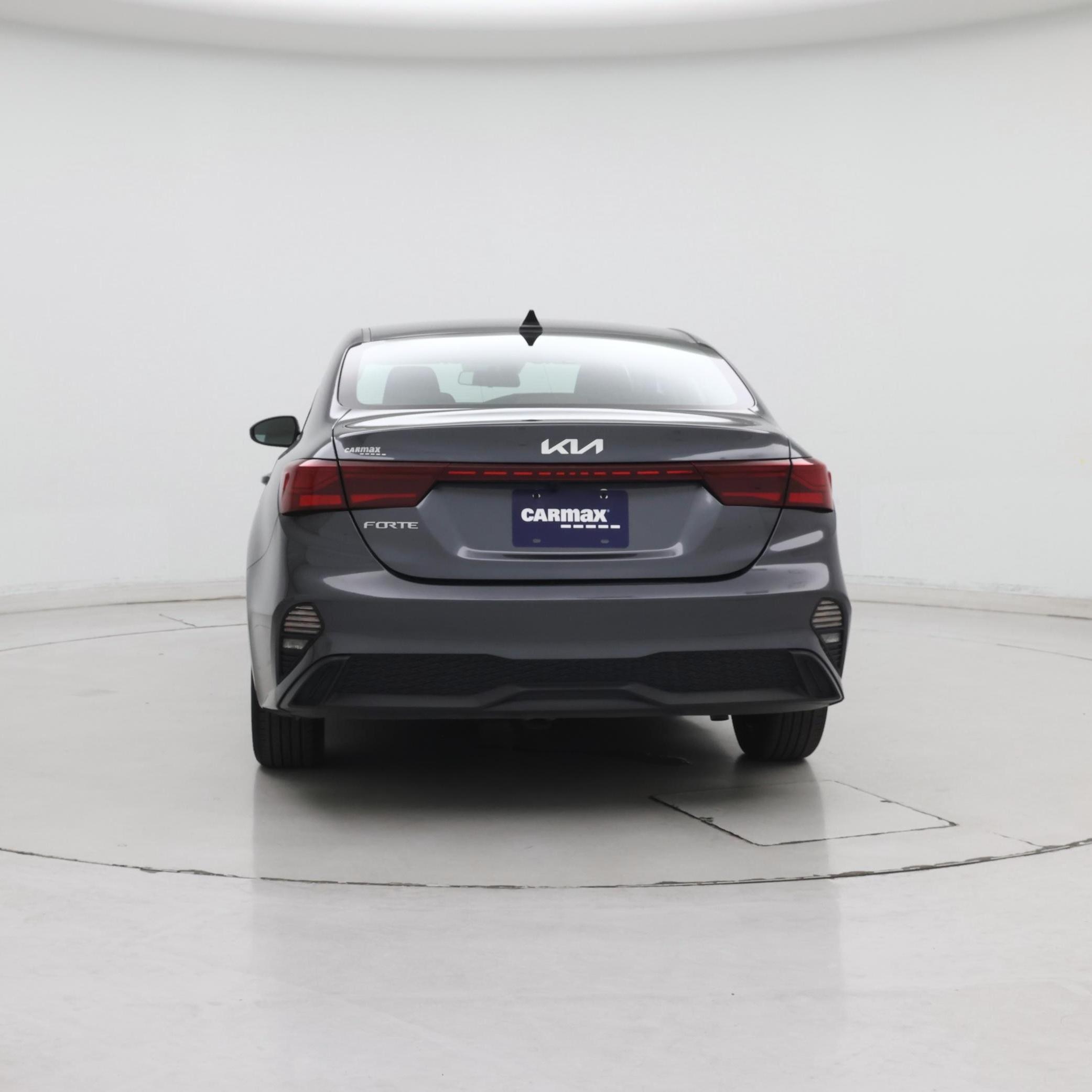 Thumbnail: 2023 Kia Forte - 6
