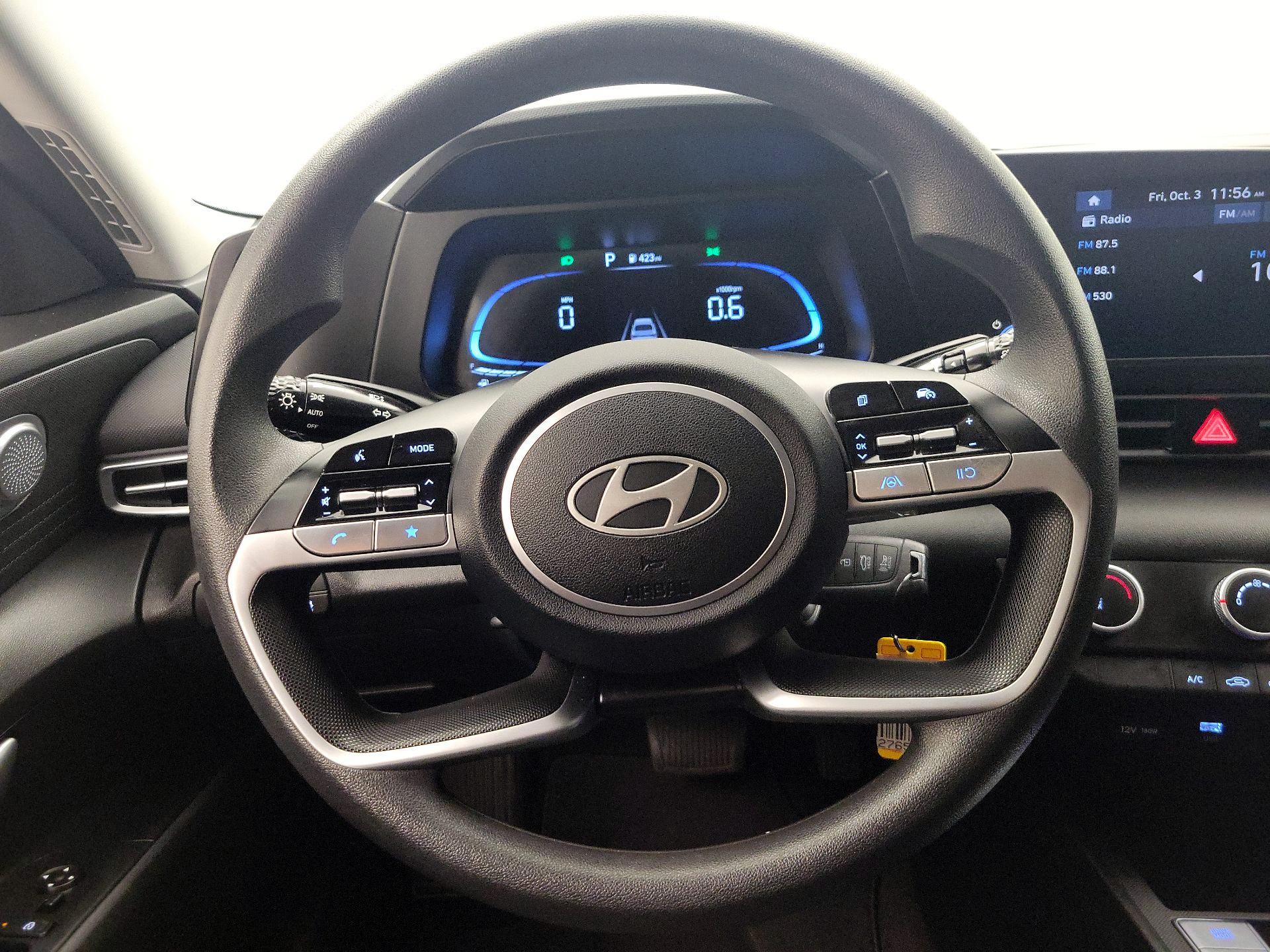 Thumbnail: 2024 Hyundai Elantra - 10