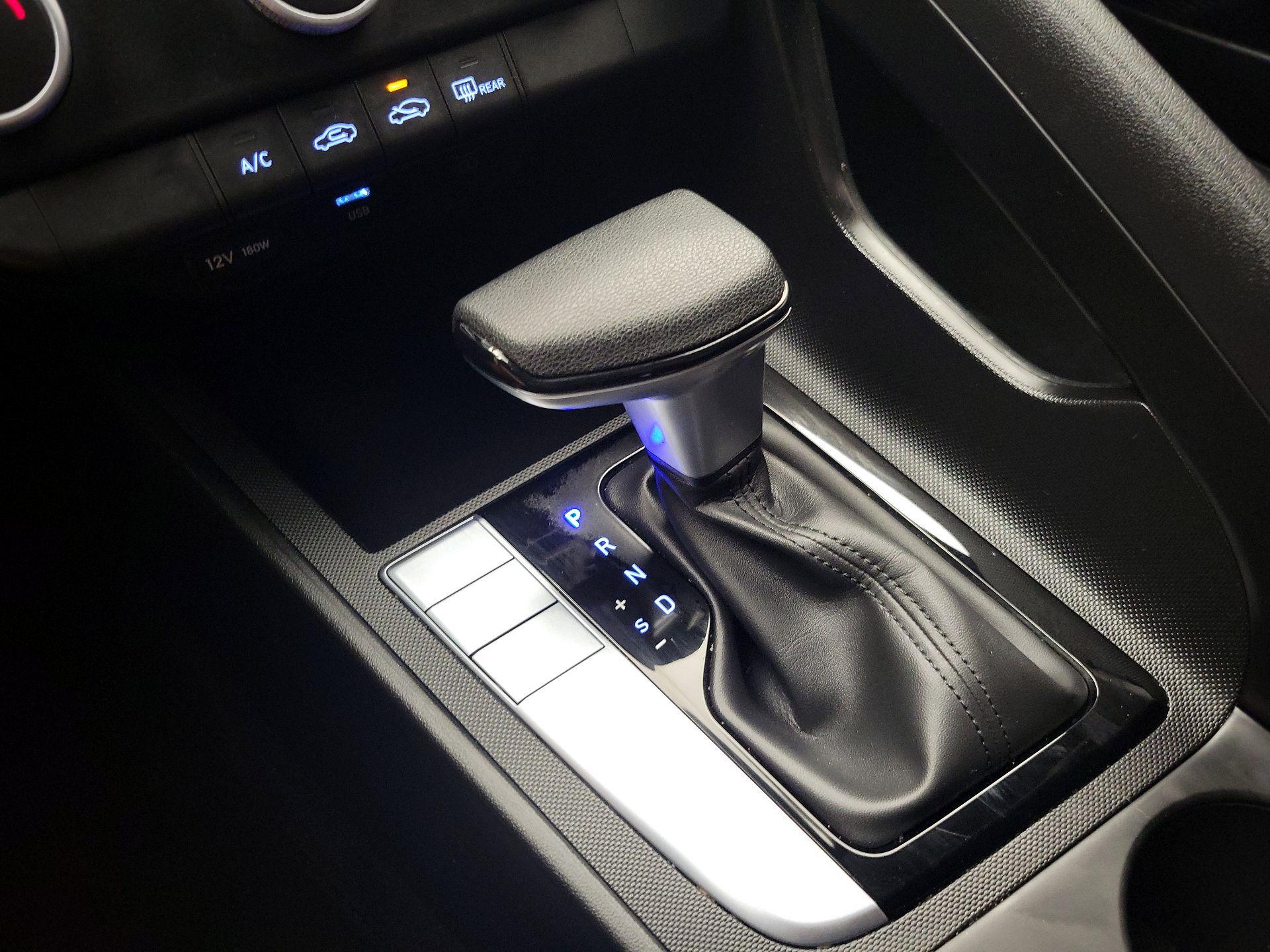 Thumbnail: 2024 Hyundai Elantra - 17