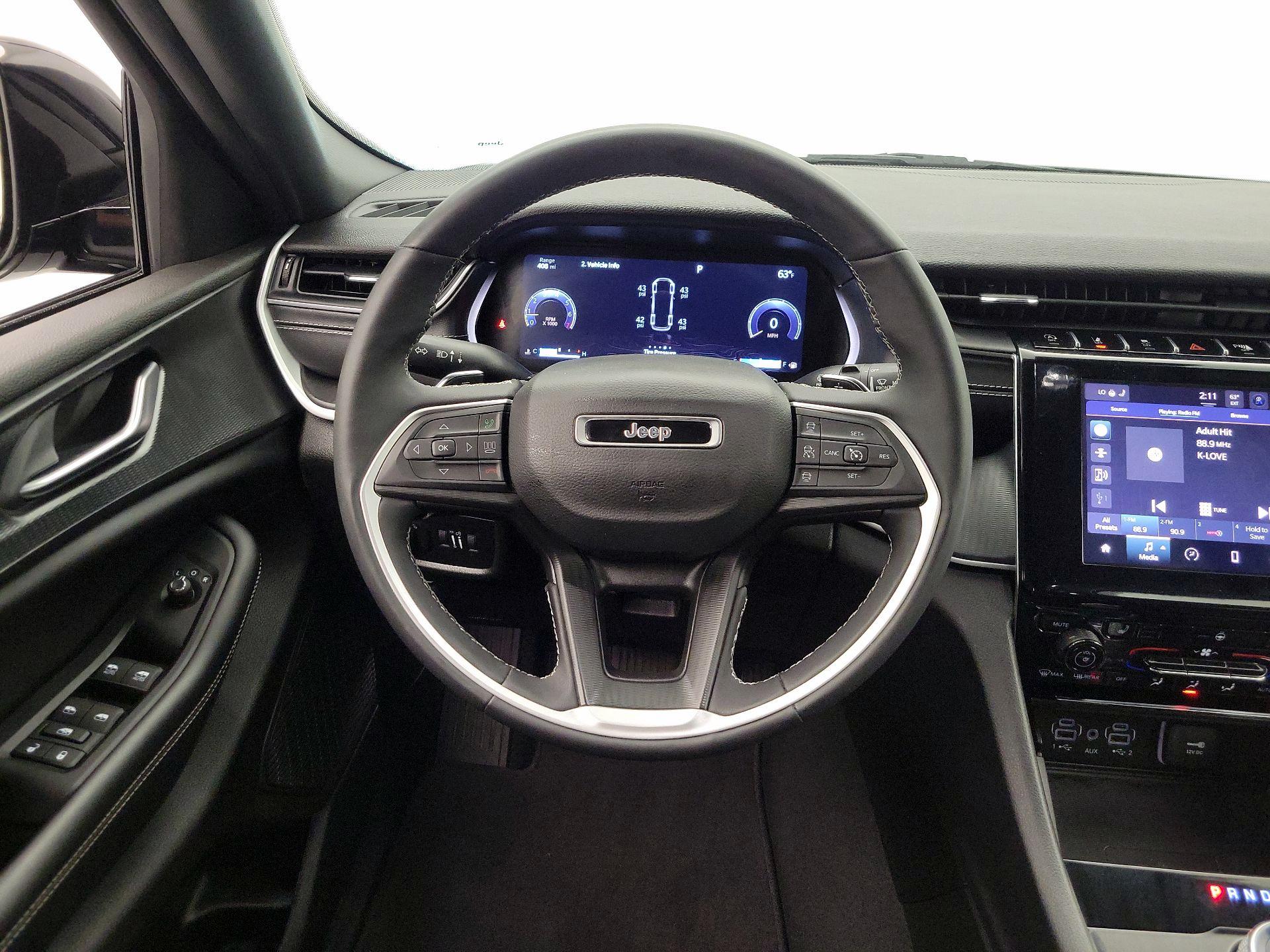 Thumbnail: 2023 Jeep Grand Cherokee L - 10