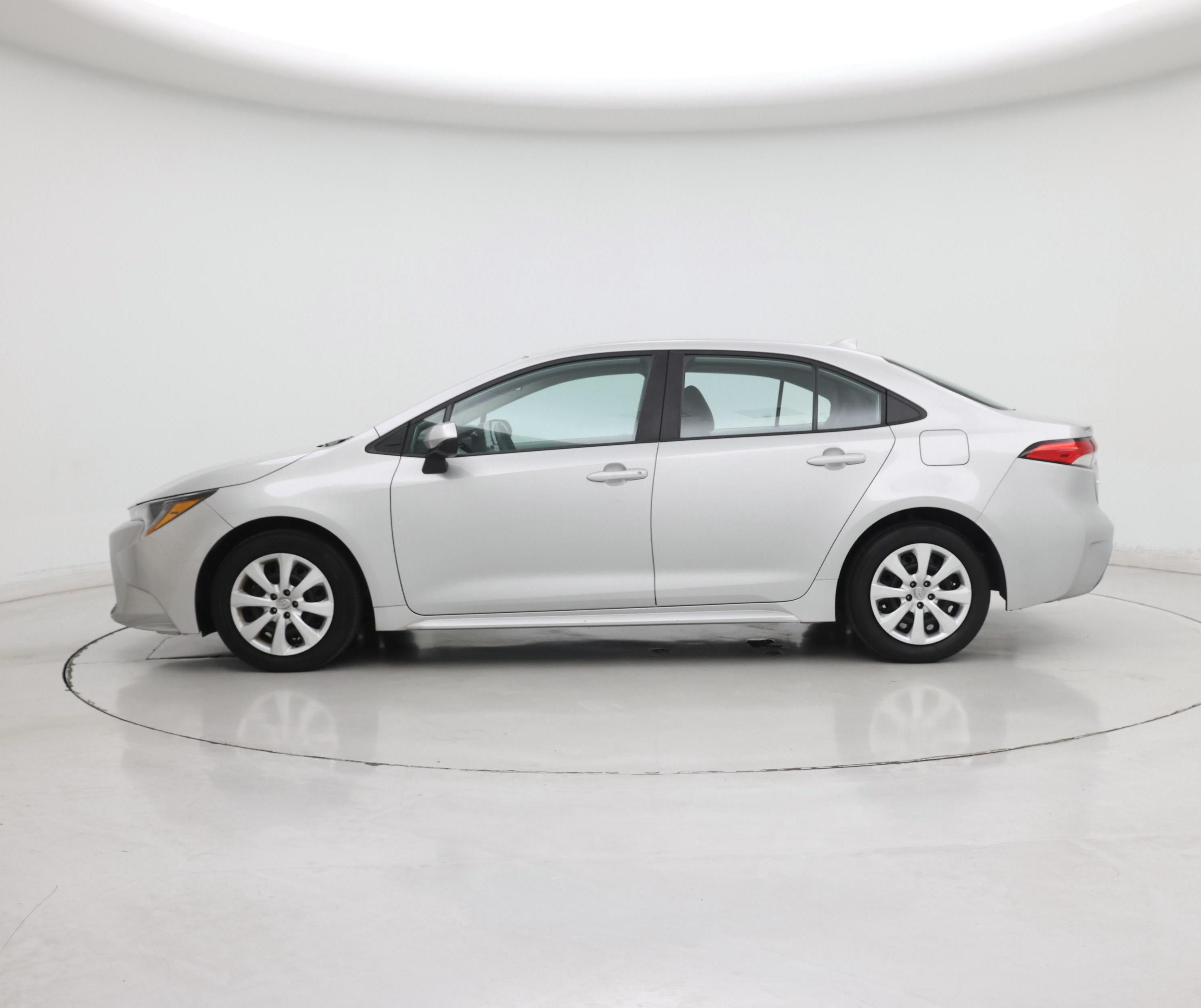 Thumbnail: 2022 Toyota Corolla - 3