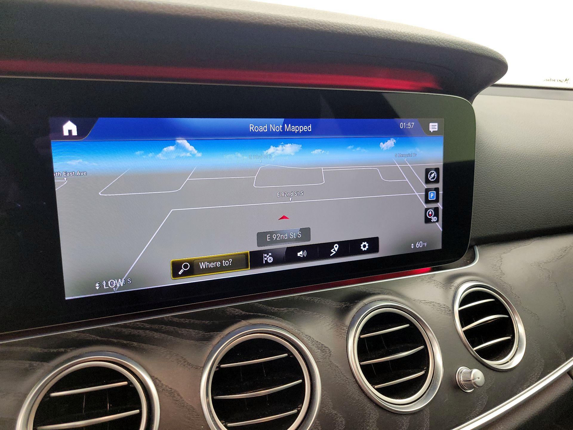 Thumbnail: 2021 Mercedes-Benz E-Class - 14
