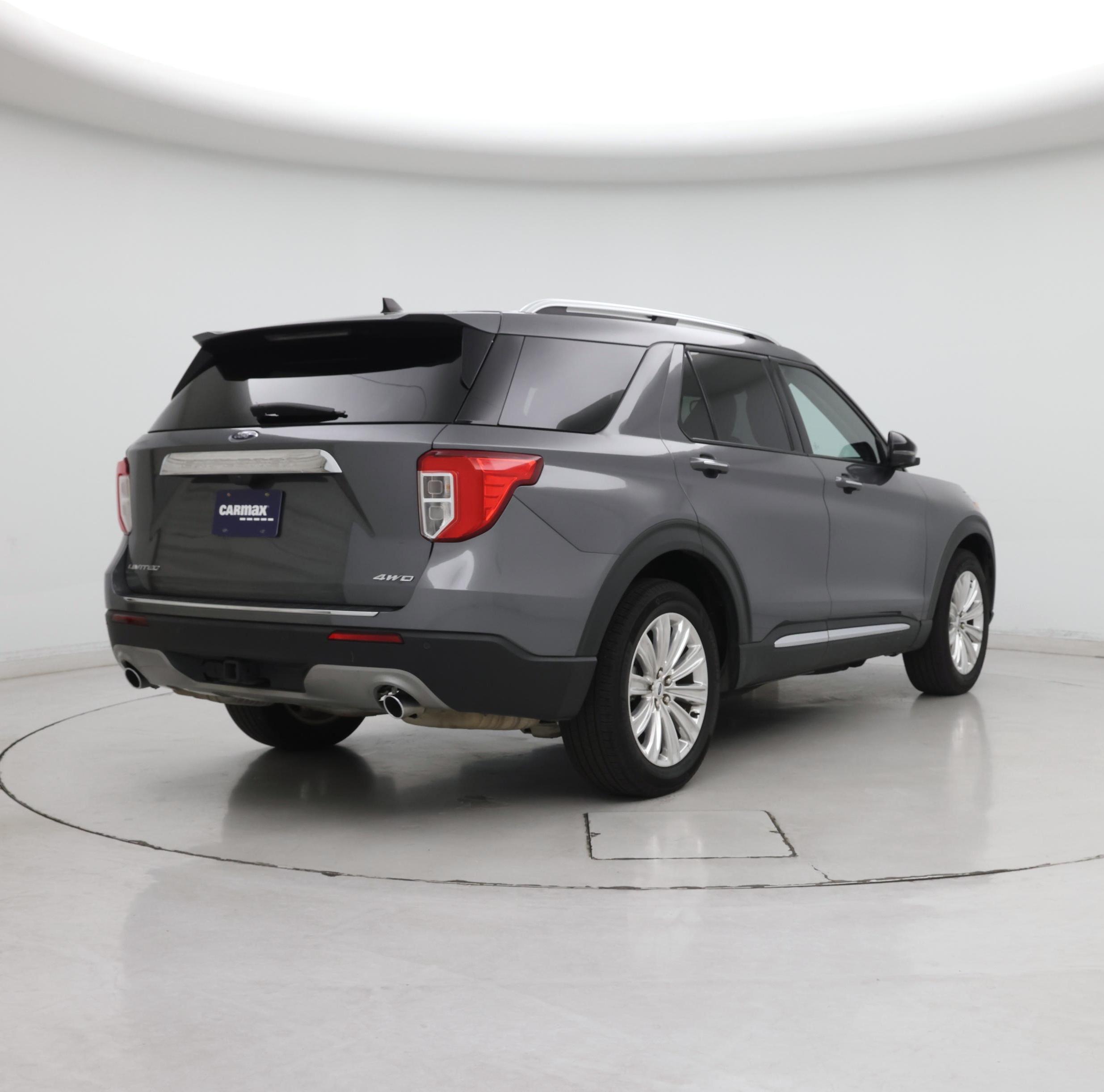 Thumbnail: 2023 Ford Explorer - 8