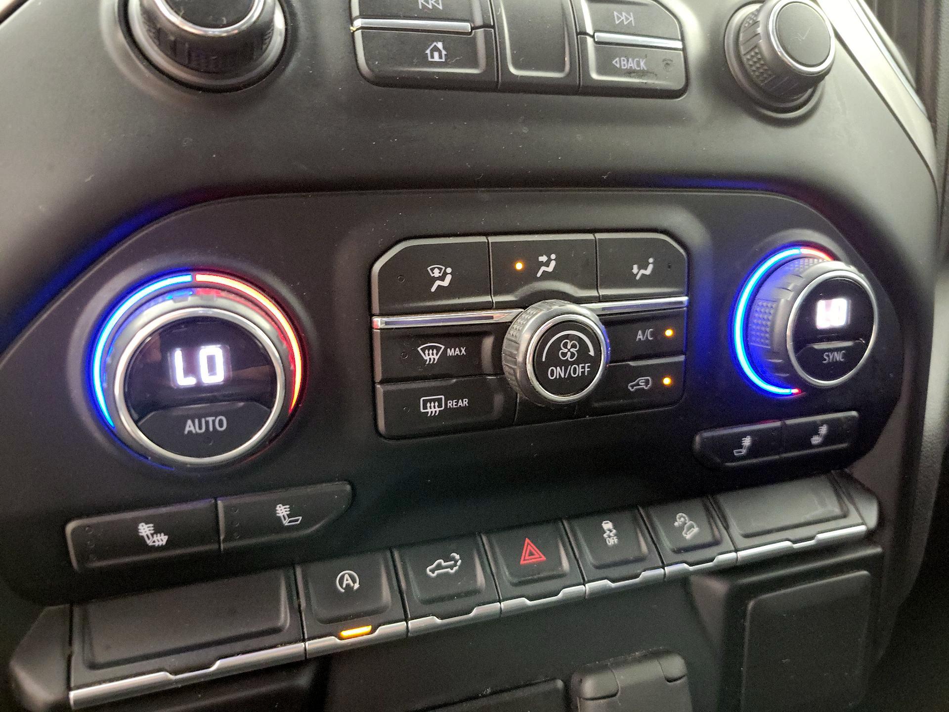 Thumbnail: 2019 Chevrolet Silverado 1500 - 16