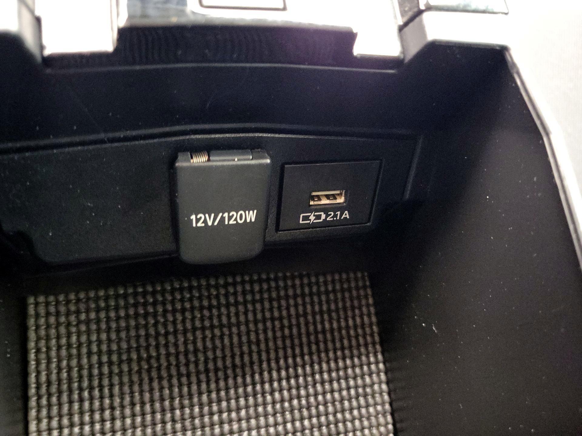 Thumbnail: 2021 Toyota Corolla - 18