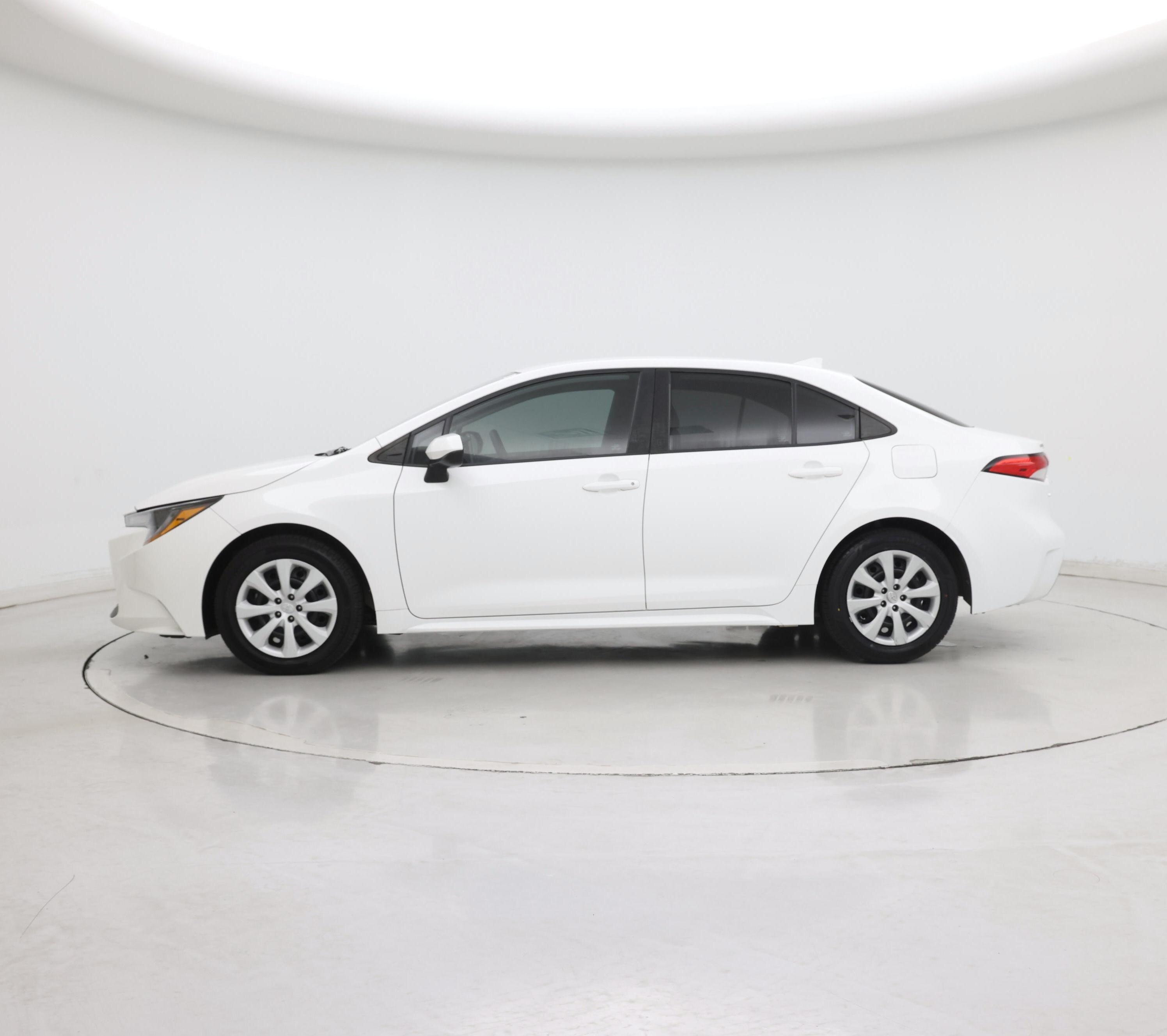 Thumbnail: 2021 Toyota Corolla - 3