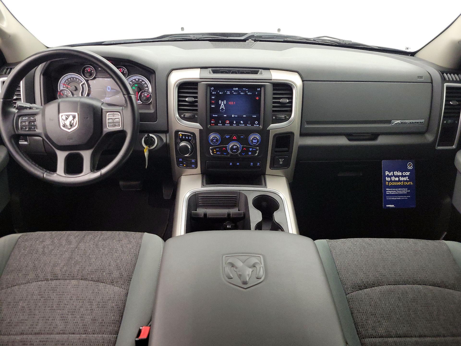 Thumbnail: 2019 RAM 1500 Classic - 9