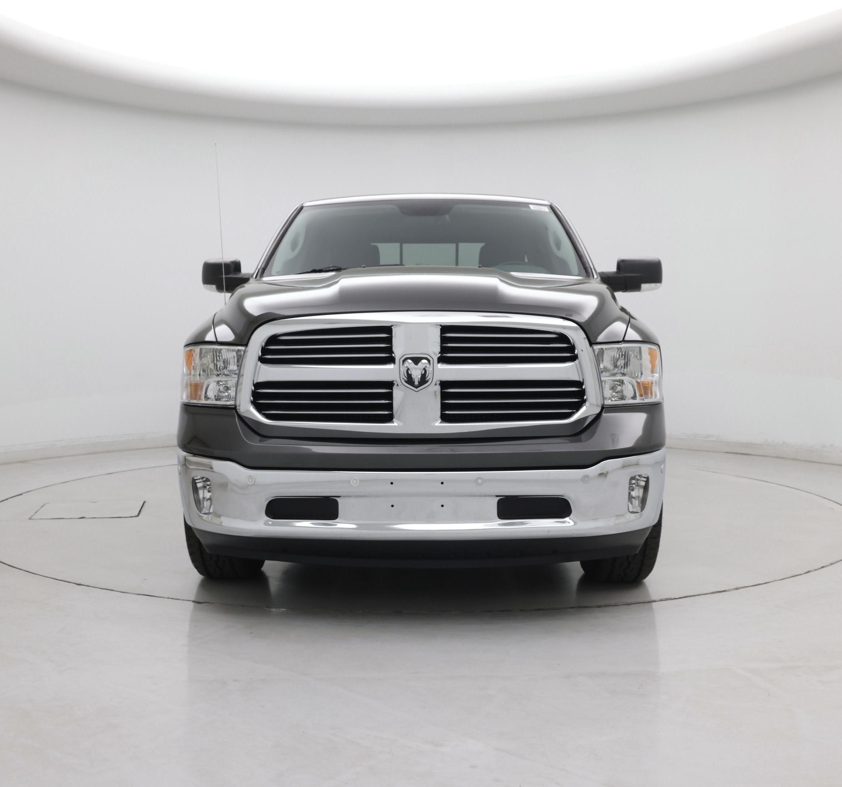 Thumbnail: 2019 RAM 1500 Classic - 5