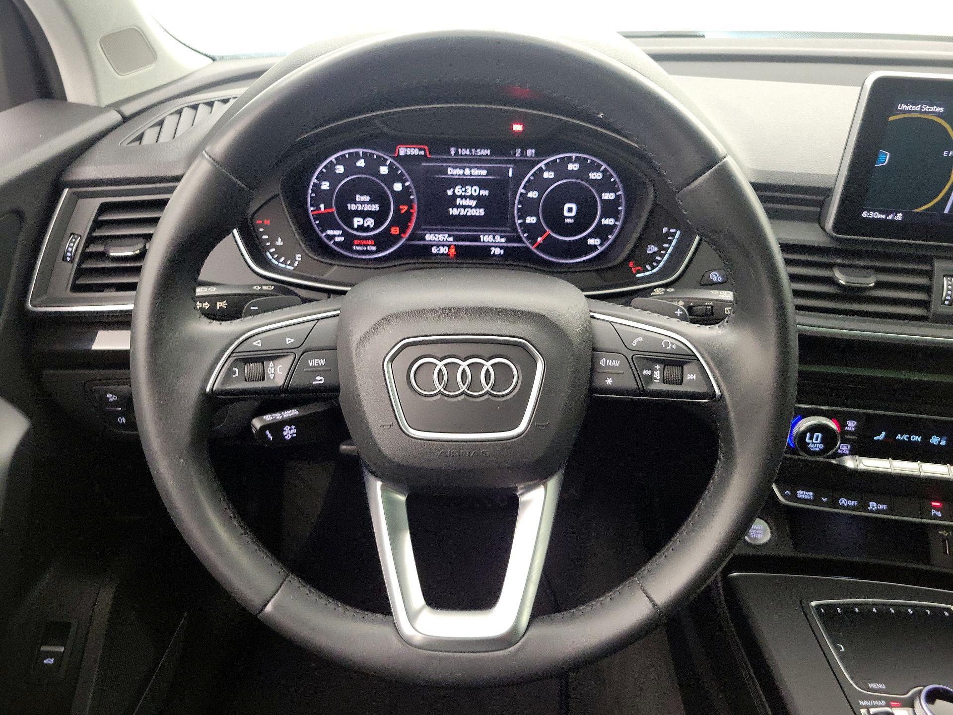 Thumbnail: 2019 Audi Q5 - 10