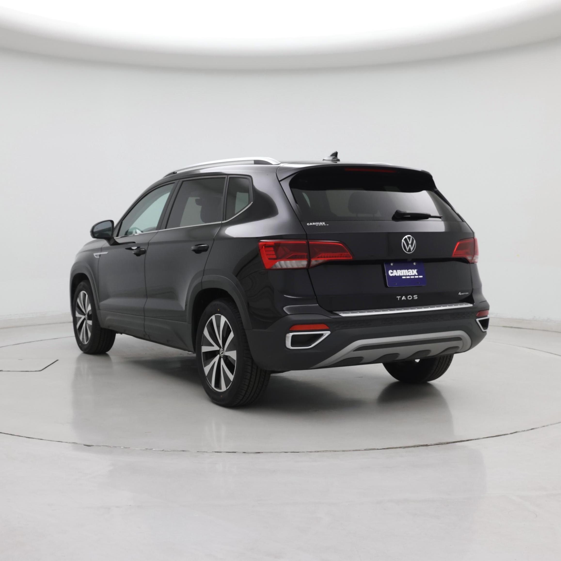 Thumbnail: 2023 Volkswagen Taos - 2