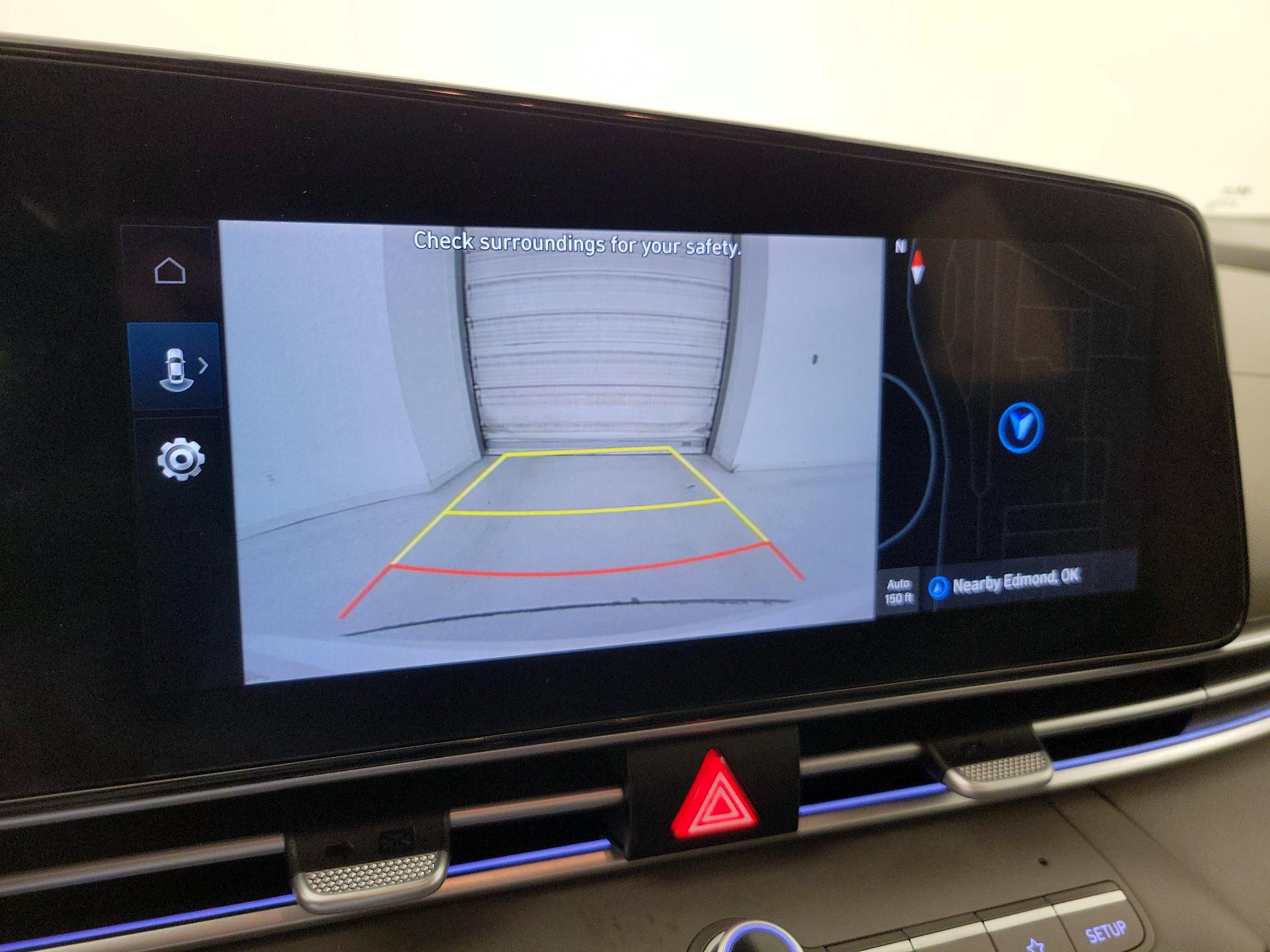 Thumbnail: 2024 Hyundai Elantra - 15
