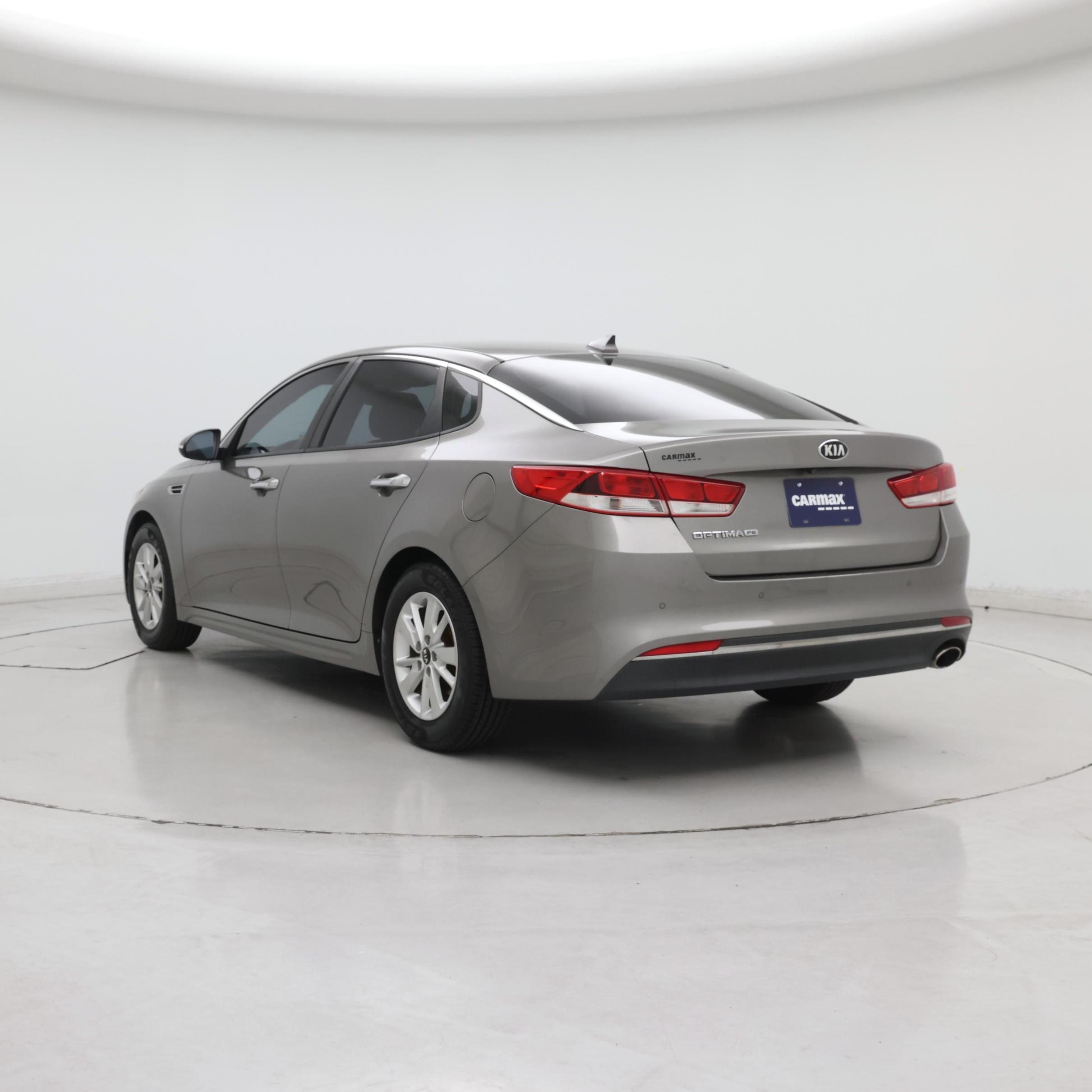 Thumbnail: 2018 Kia Optima - 2