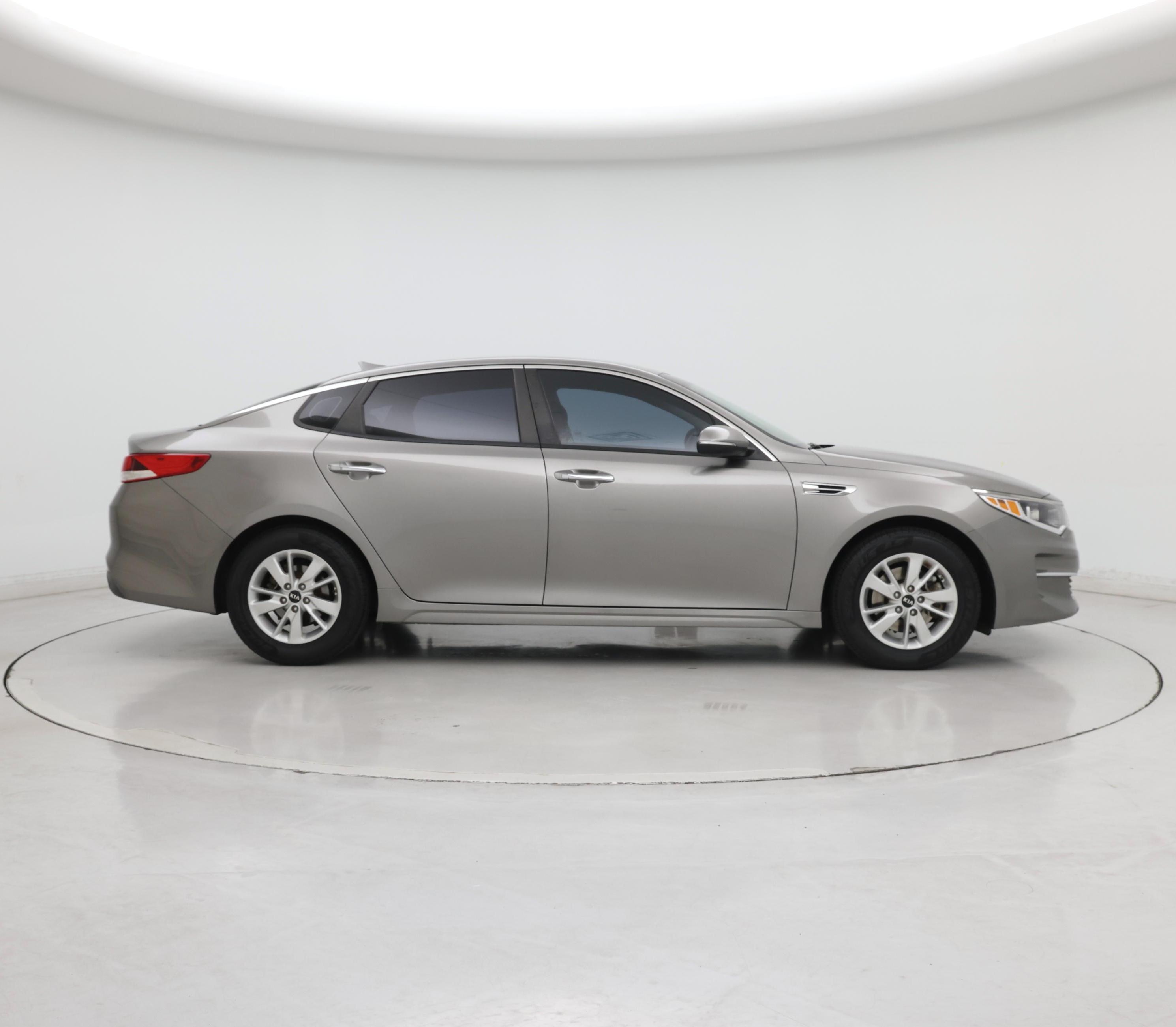 Thumbnail: 2018 Kia Optima - 7