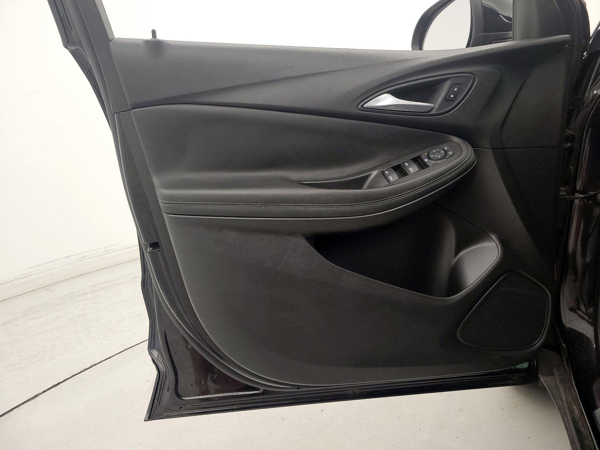 Thumbnail: 2020 Buick Encore GX - 12