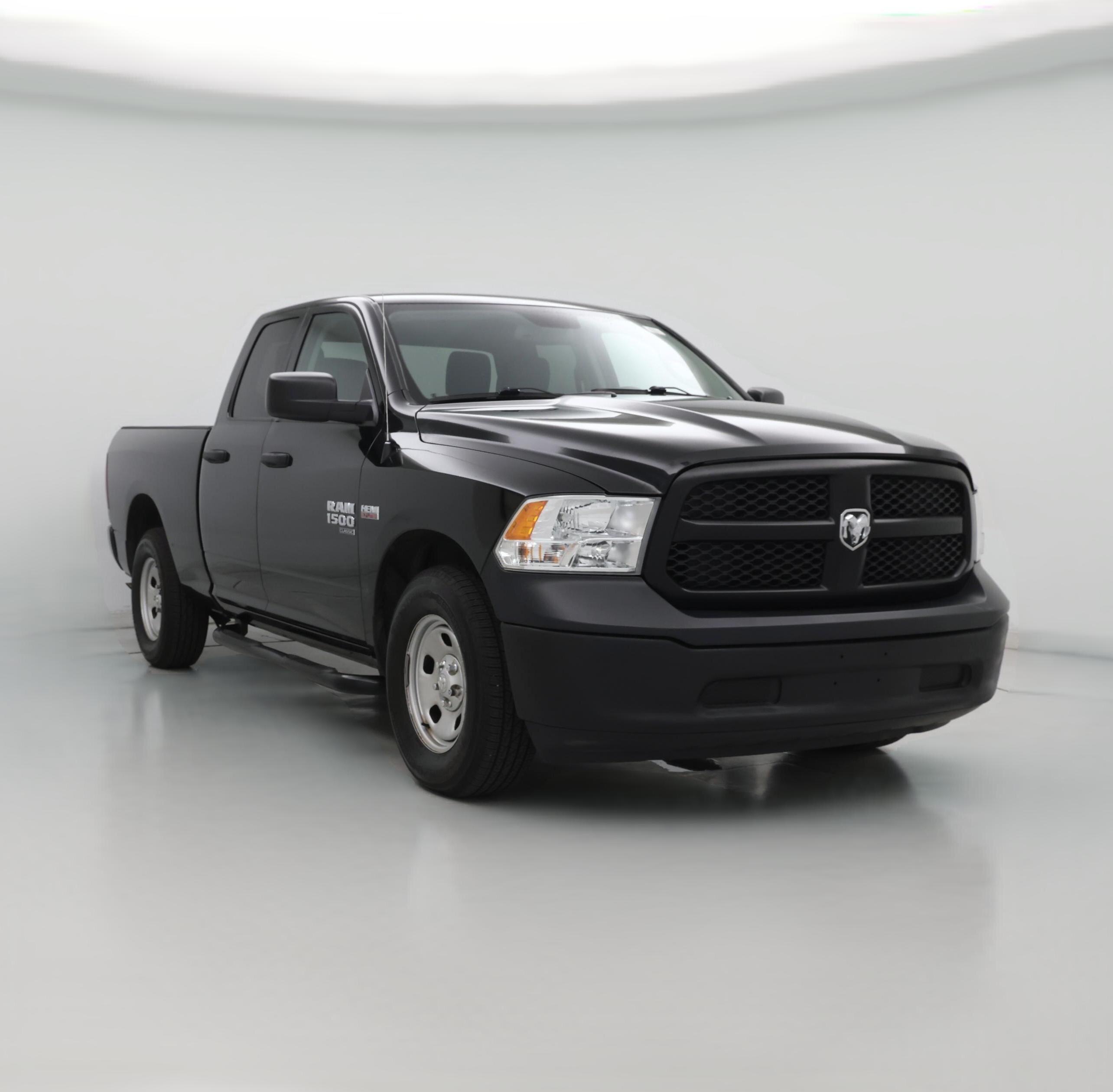 Thumbnail: 2019 RAM 1500 Classic - 1
