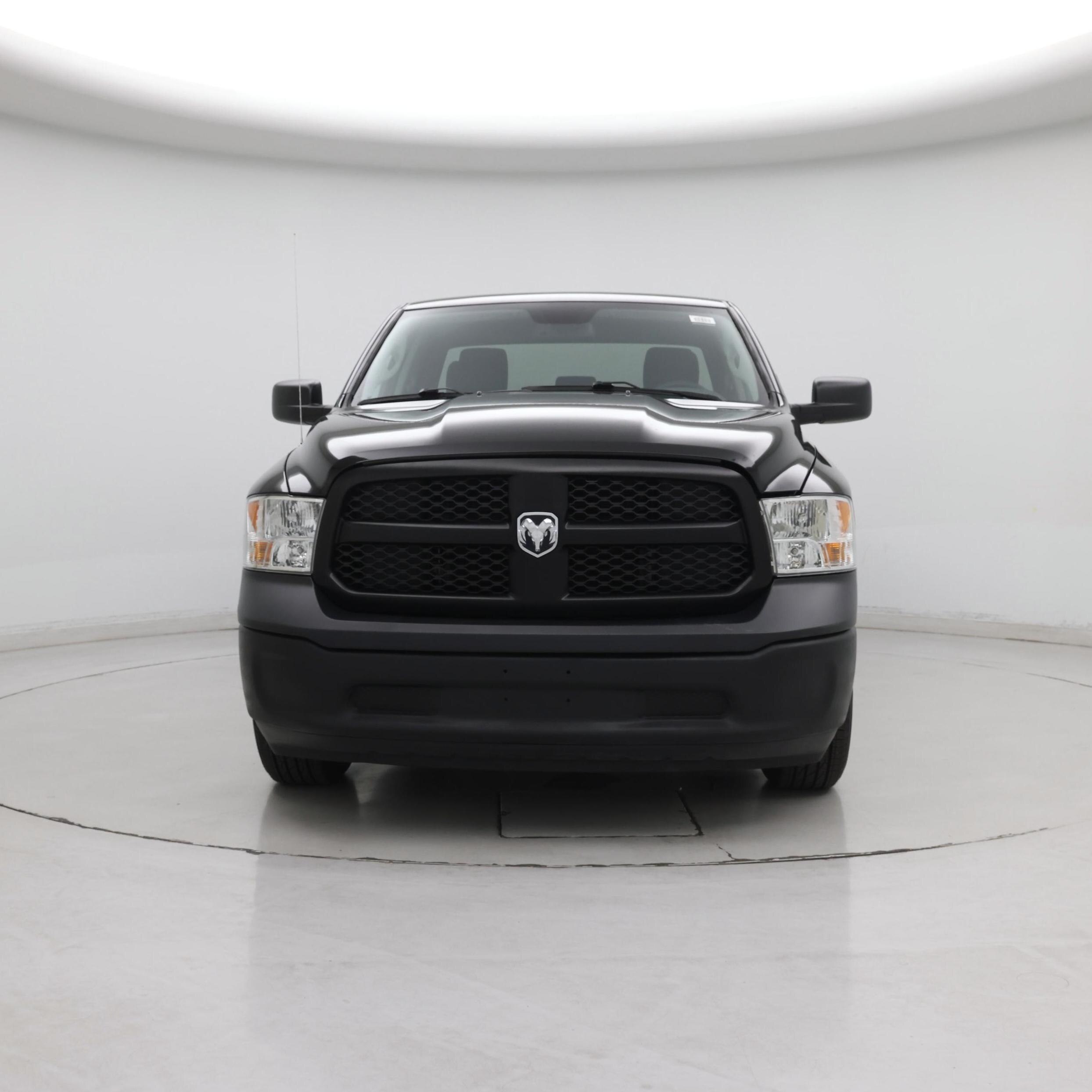Thumbnail: 2019 RAM 1500 Classic - 5