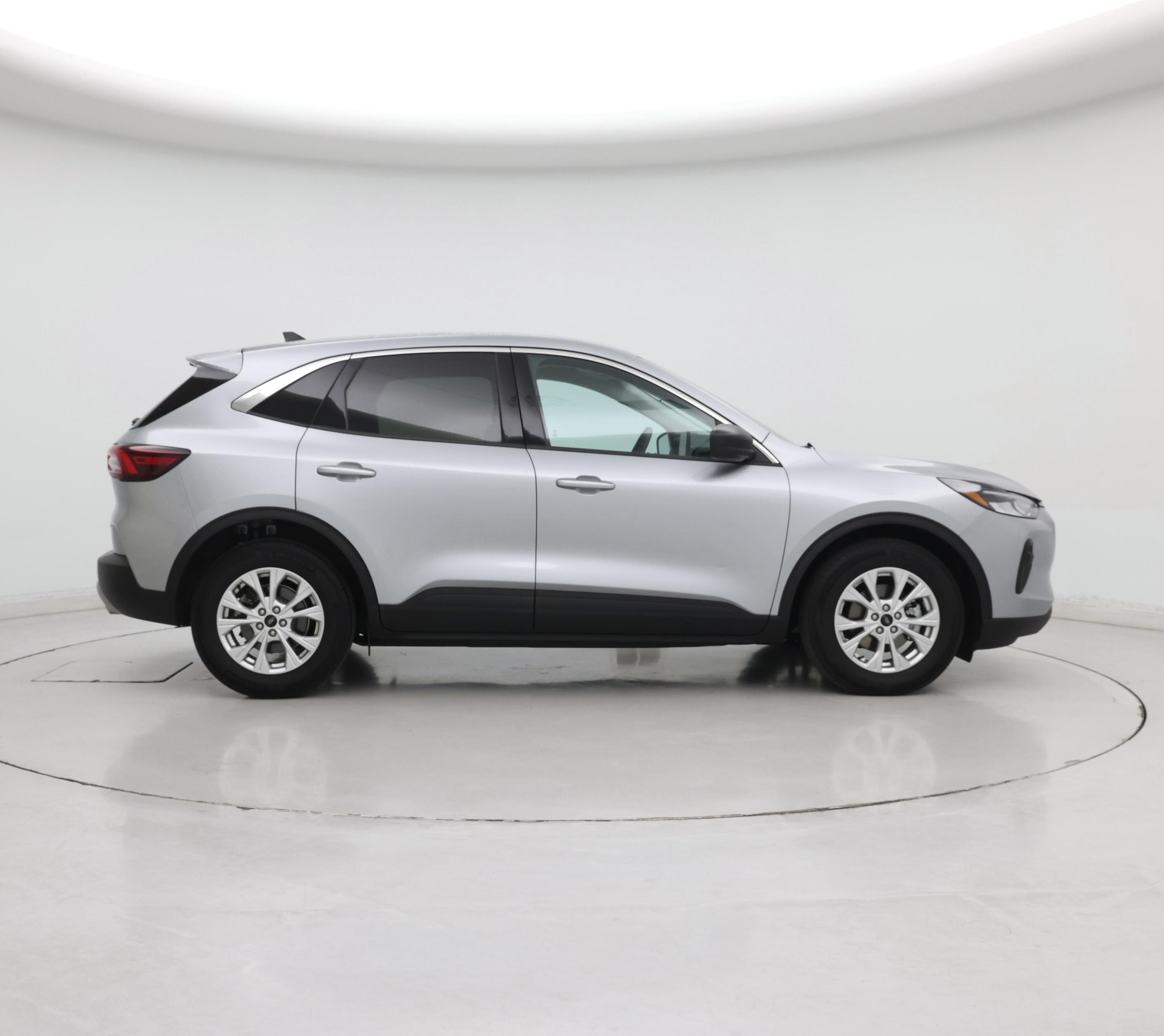 Thumbnail: 2023 Ford Escape - 7