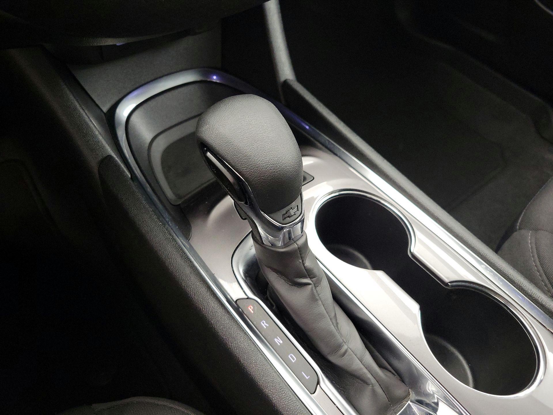 Thumbnail: 2023 Chevrolet Malibu - 17