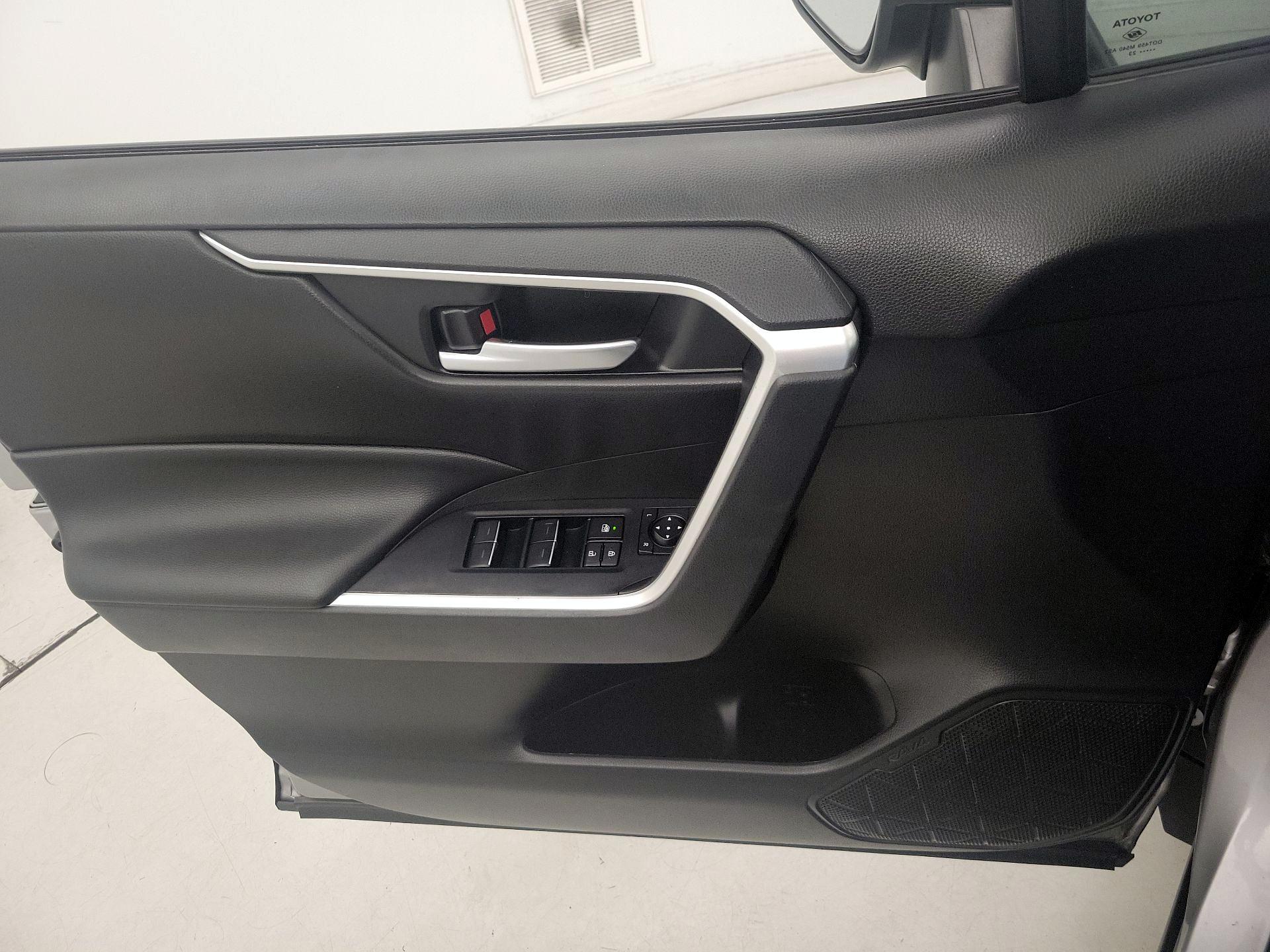 Thumbnail: 2023 Toyota RAV4 - 12