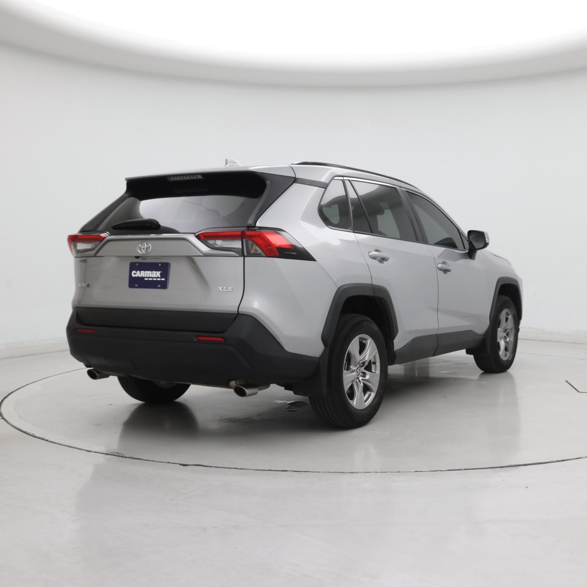 Thumbnail: 2023 Toyota RAV4 - 8