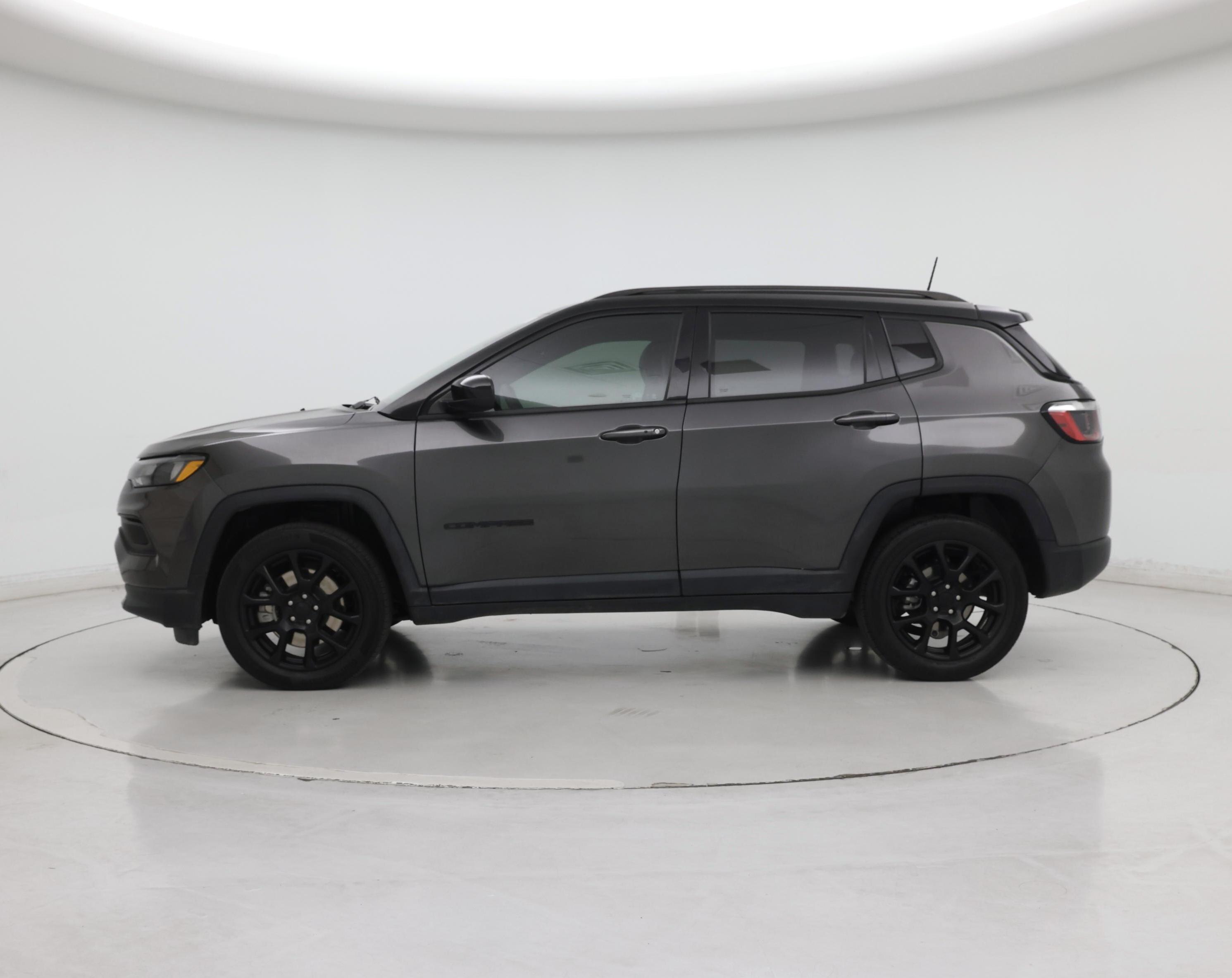 Thumbnail: 2023 Jeep Compass - 3