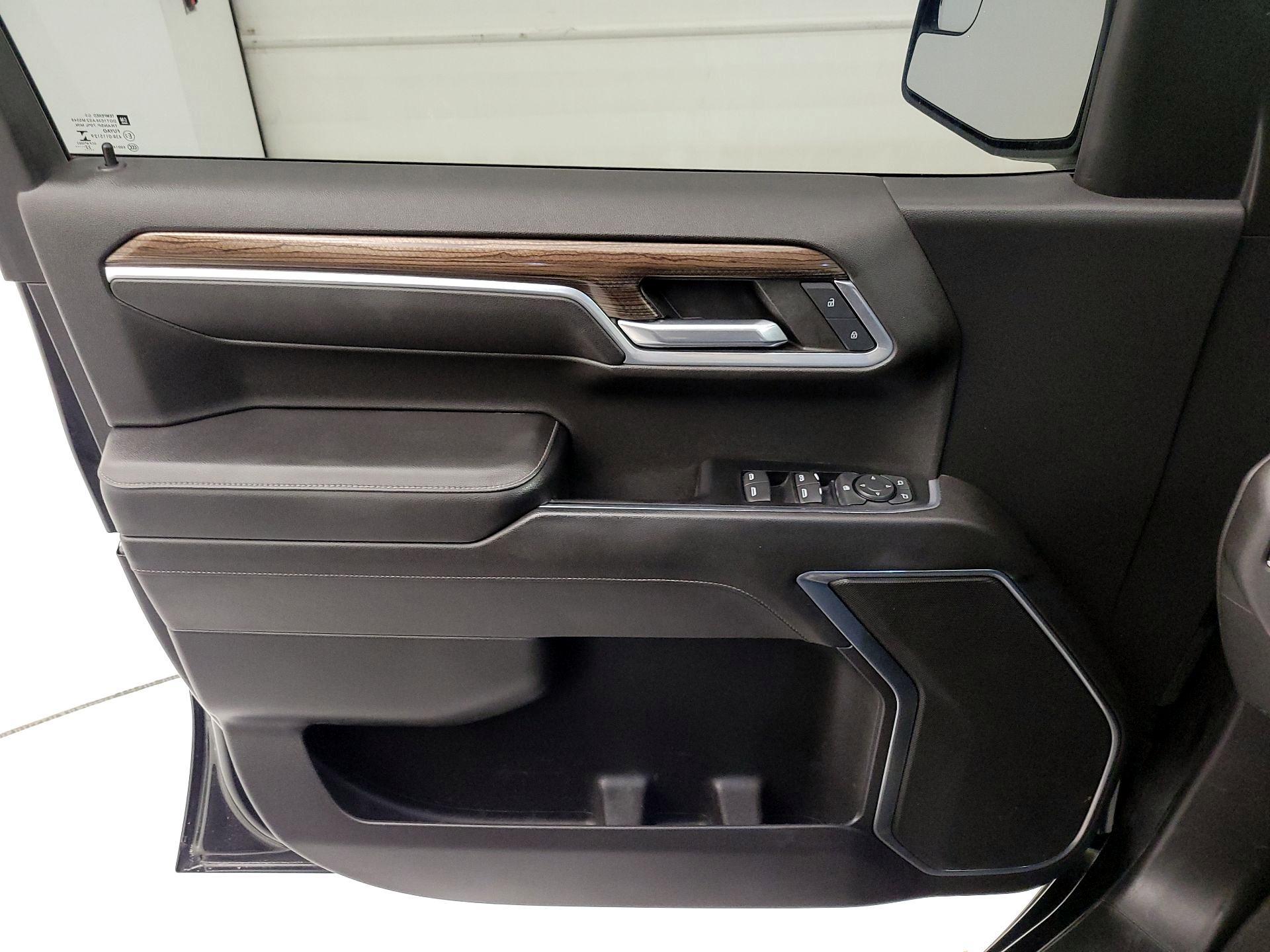 Thumbnail: 2022 Chevrolet Silverado 1500 - 12