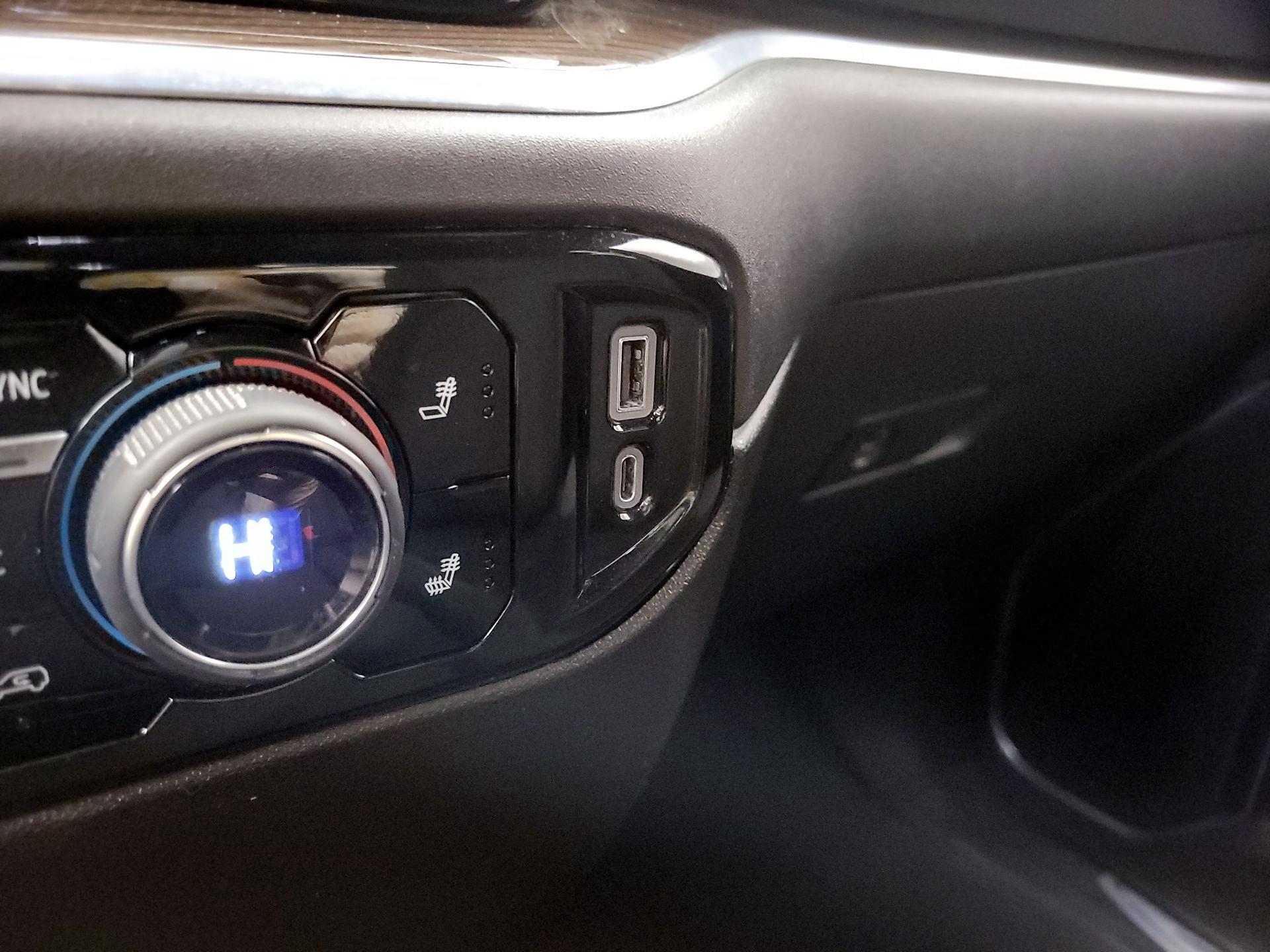 Thumbnail: 2022 Chevrolet Silverado 1500 - 19