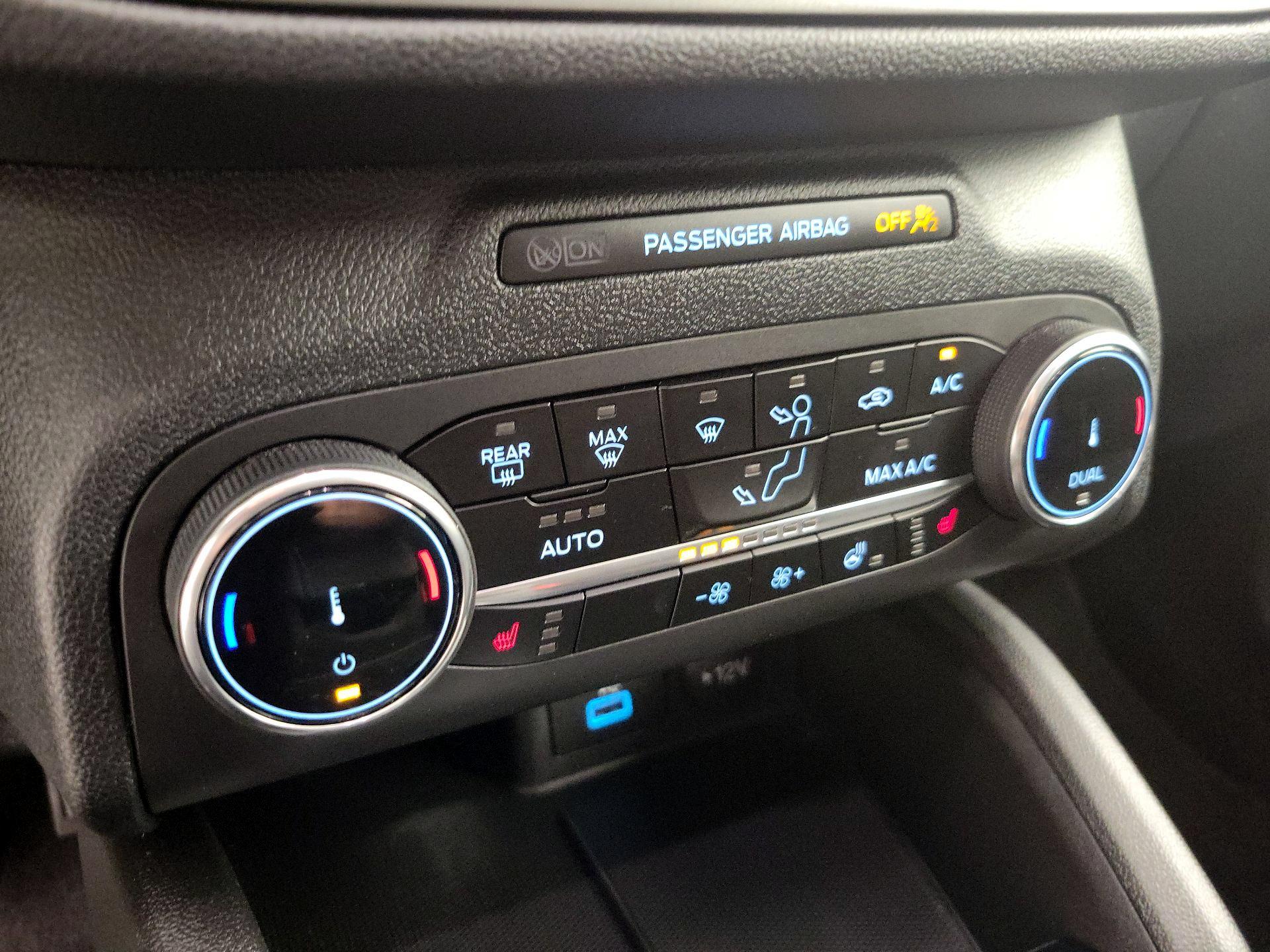 Thumbnail: 2023 Ford Escape - 16