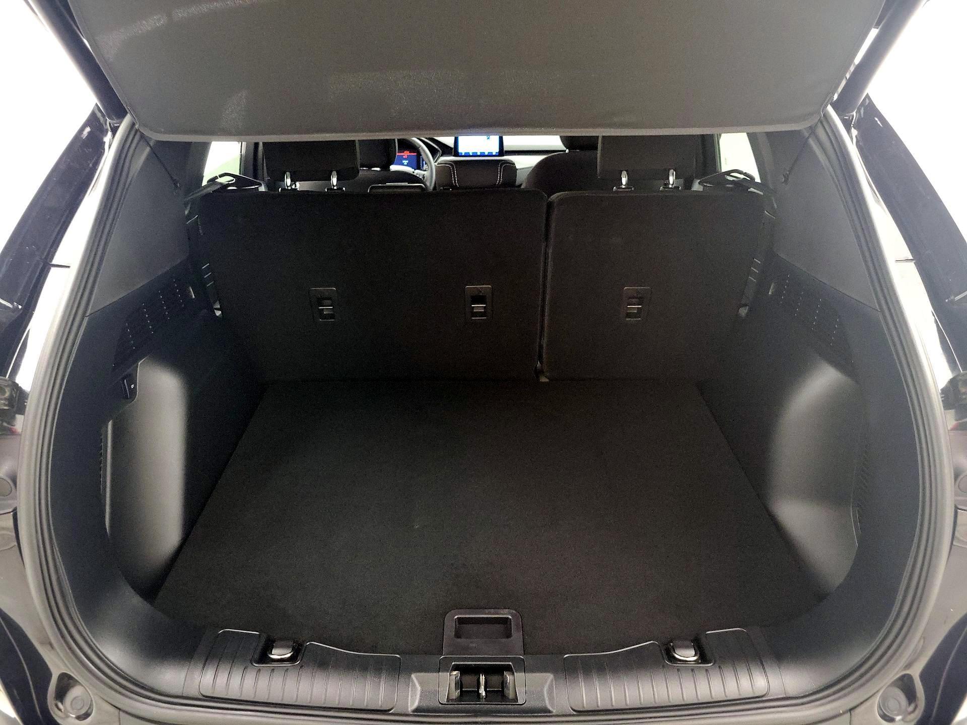 Thumbnail: 2023 Ford Escape - 20