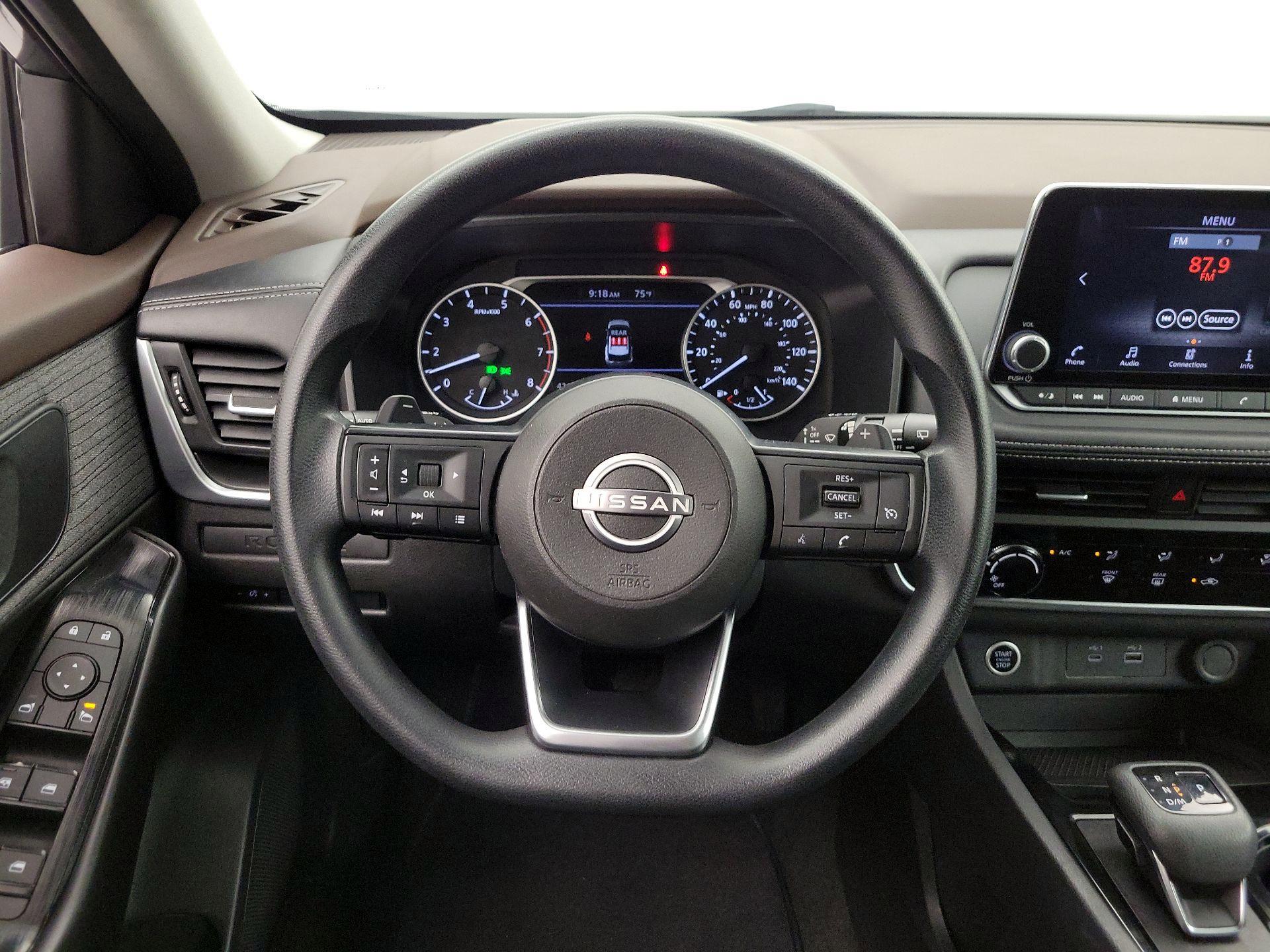 Thumbnail: 2023 Nissan Rogue - 9