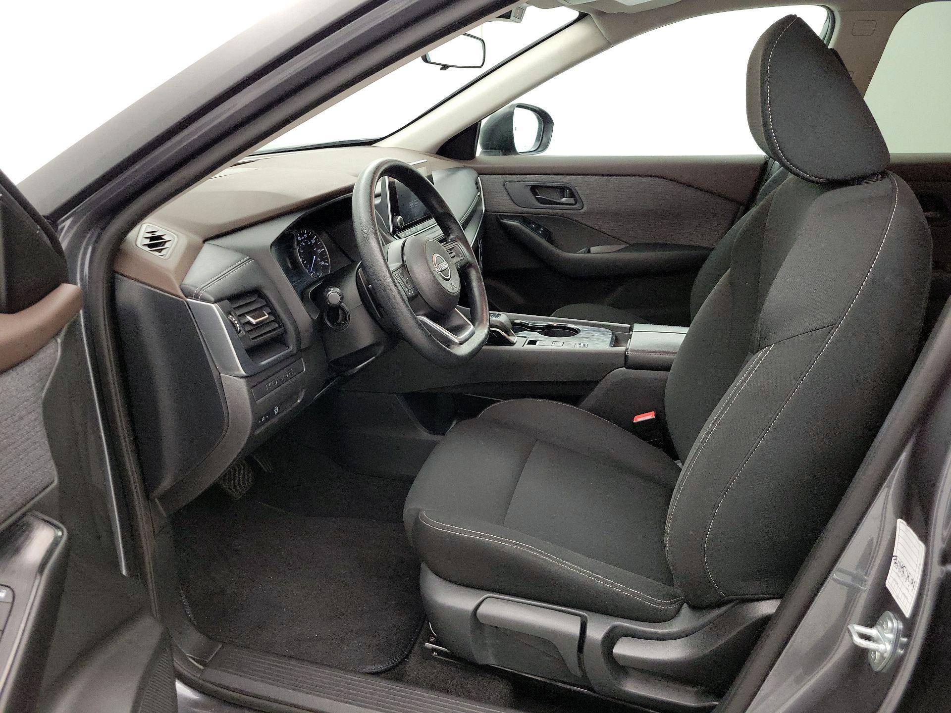 Thumbnail: 2023 Nissan Rogue - 11