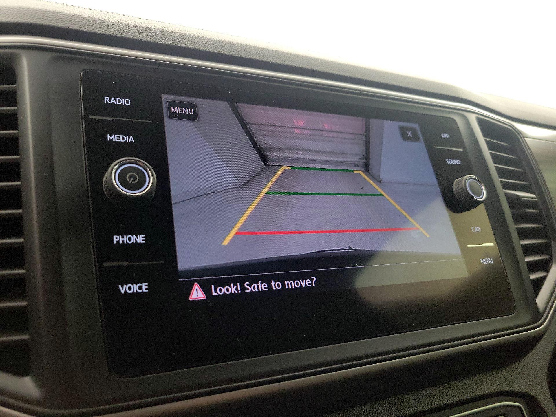 Thumbnail: 2021 Volkswagen Atlas - 14