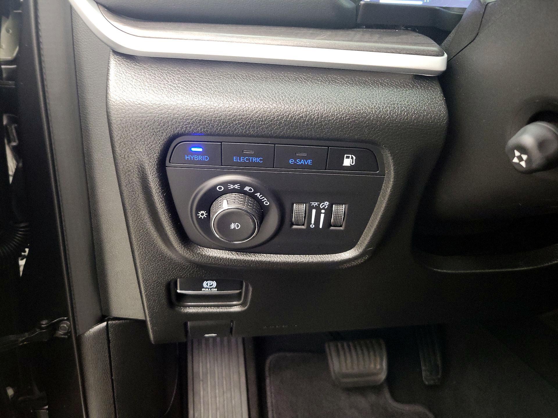 Thumbnail: 2023 Jeep Grand Cherokee - 13