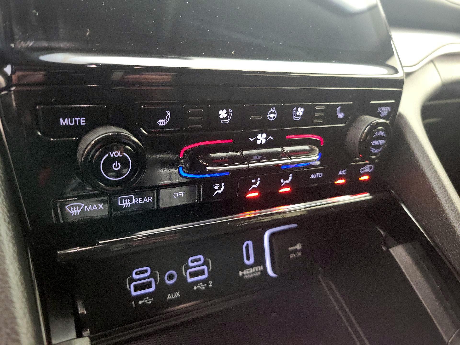 Thumbnail: 2023 Jeep Grand Cherokee - 17