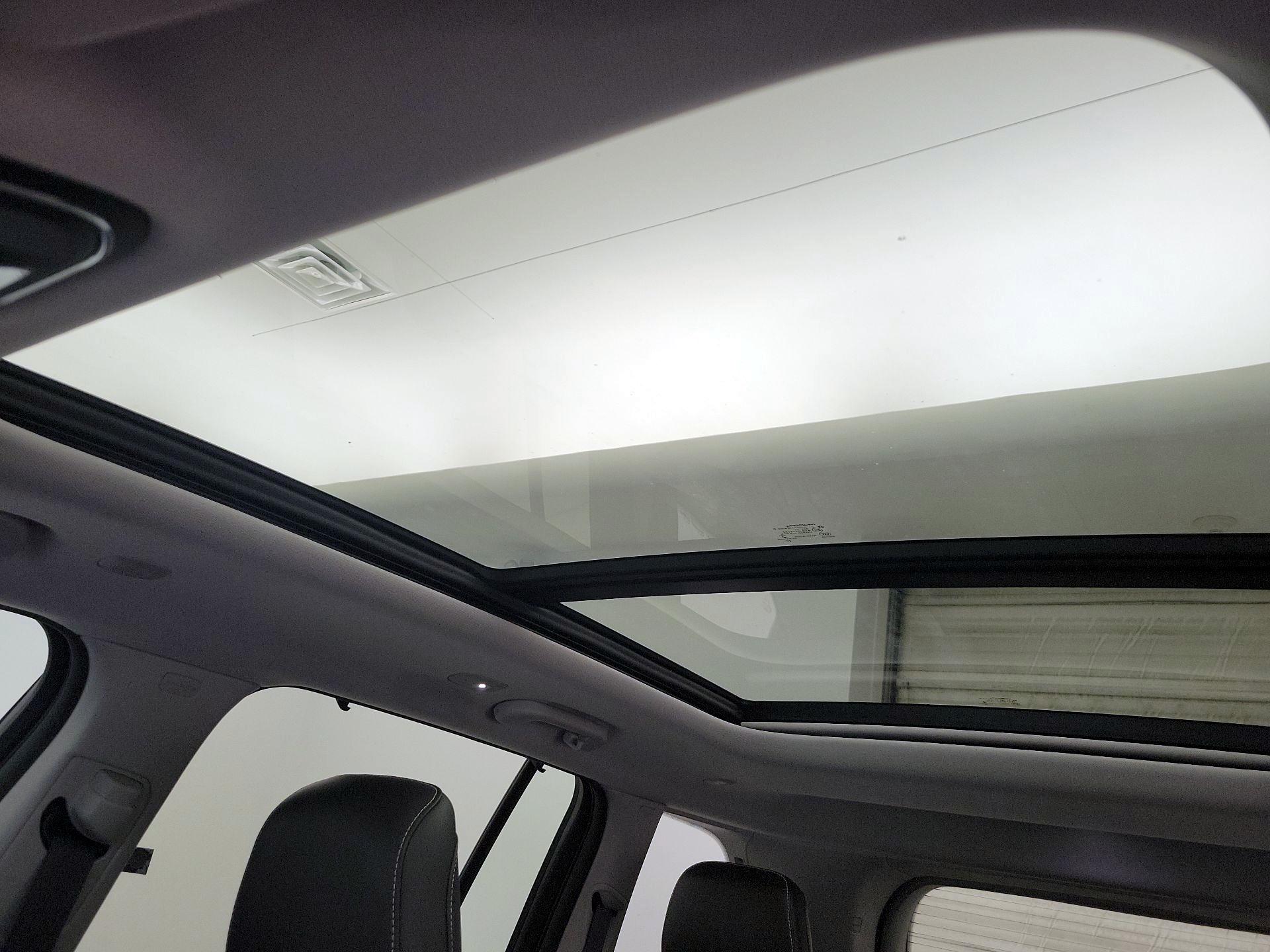 Thumbnail: 2023 Jeep Grand Cherokee - 20