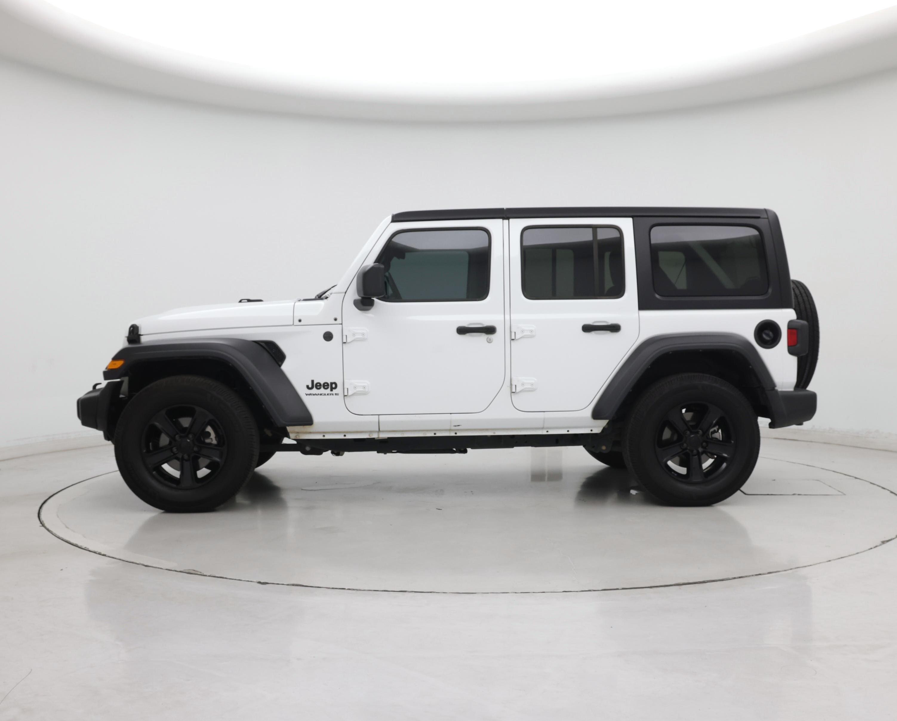 Thumbnail: 2023 Jeep Wrangler - 3