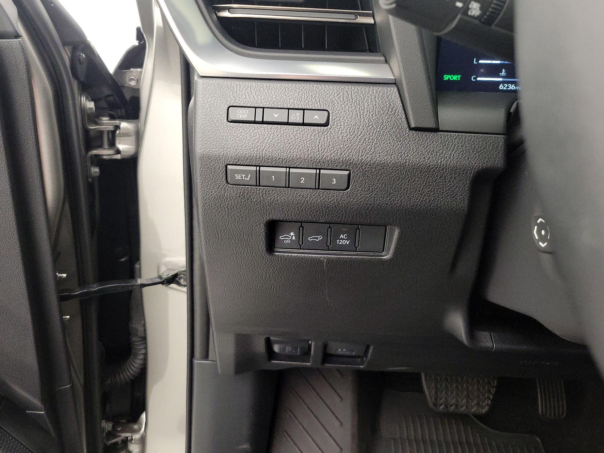Thumbnail: 2024 Lexus GX - 13