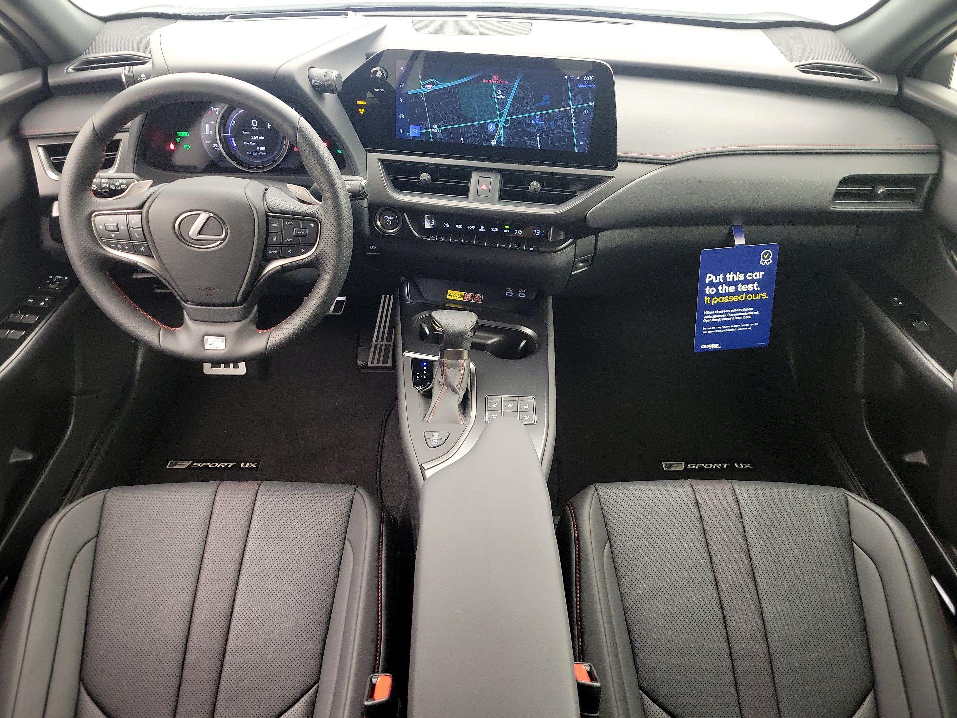 Thumbnail: 2024 Lexus UX - 9