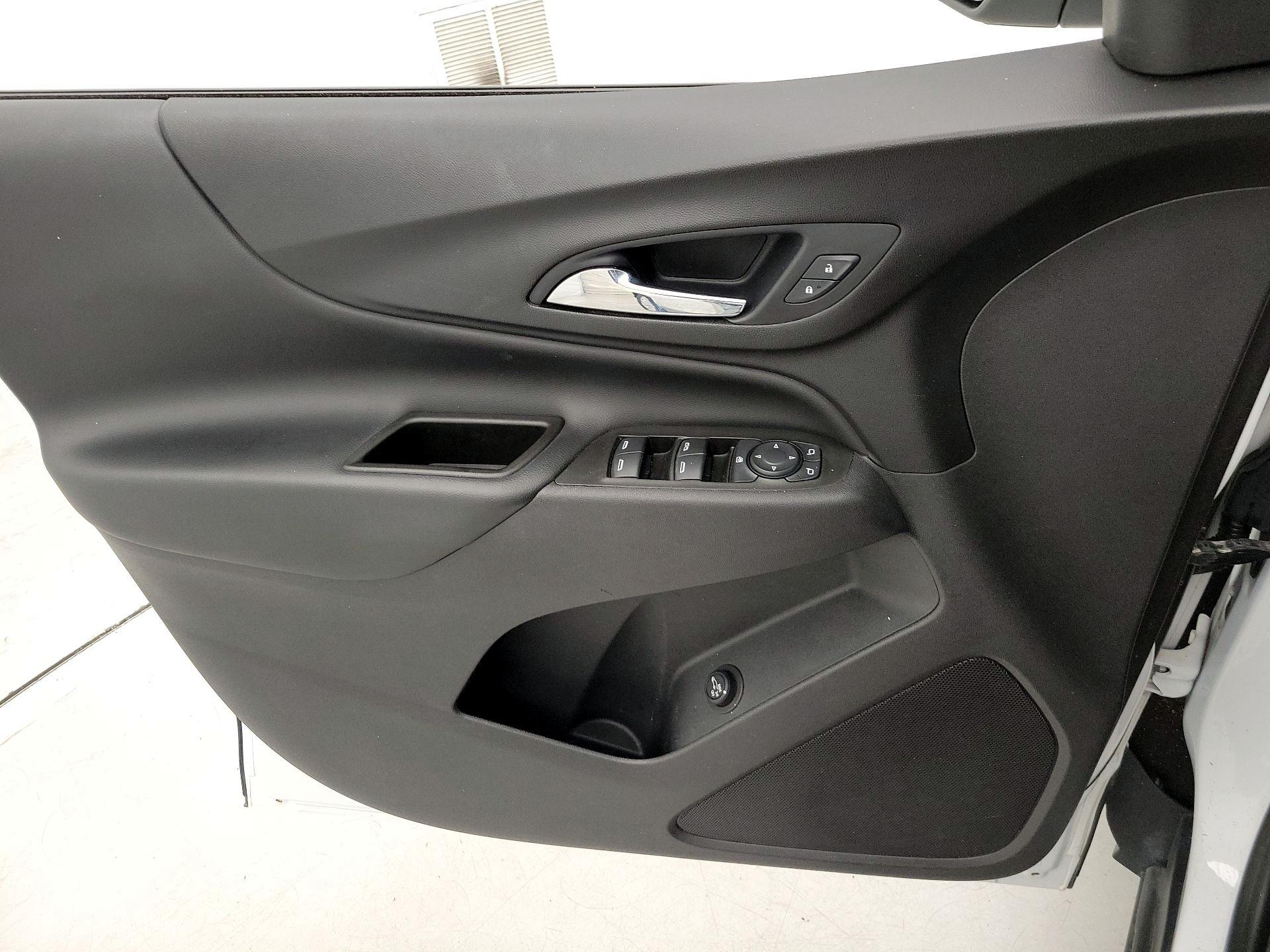 Thumbnail: 2020 Chevrolet Equinox - 12
