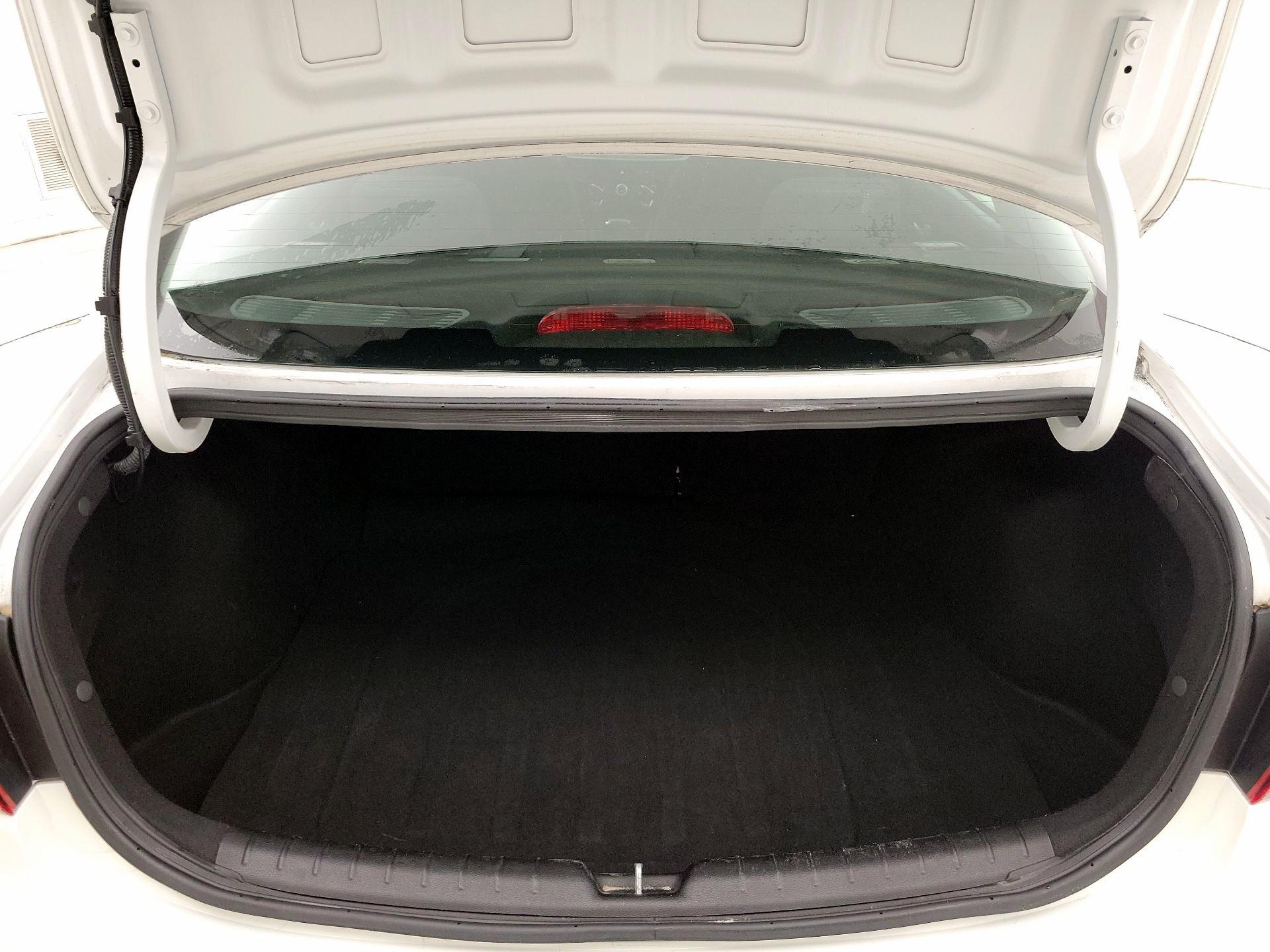 Thumbnail: 2021 Kia Rio - 19