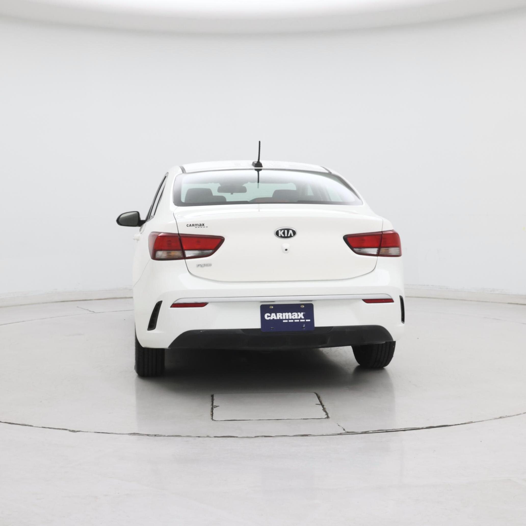 Thumbnail: 2021 Kia Rio - 6