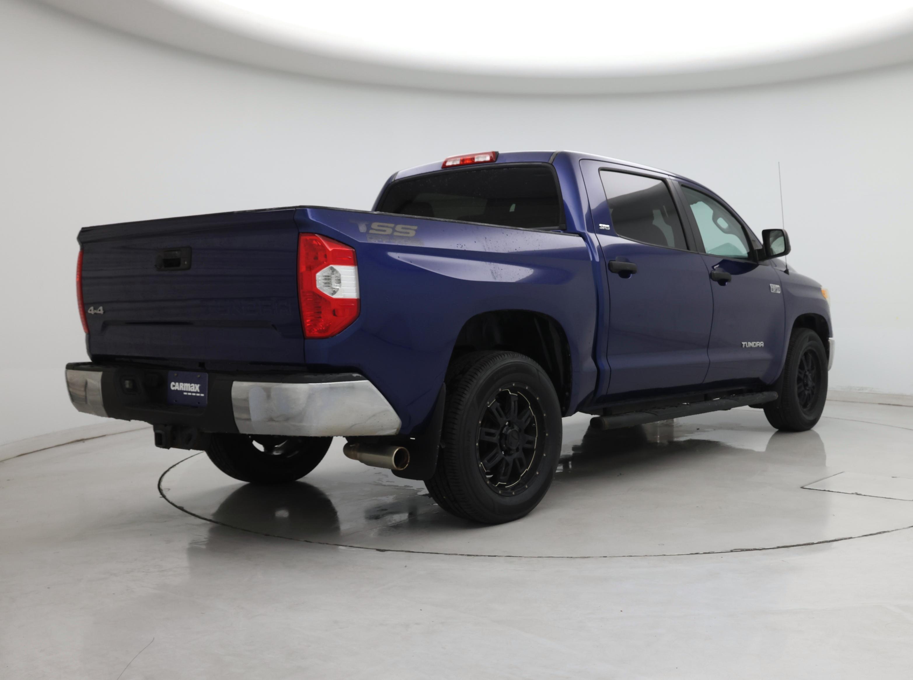 Thumbnail: 2014 Toyota Tundra - 8