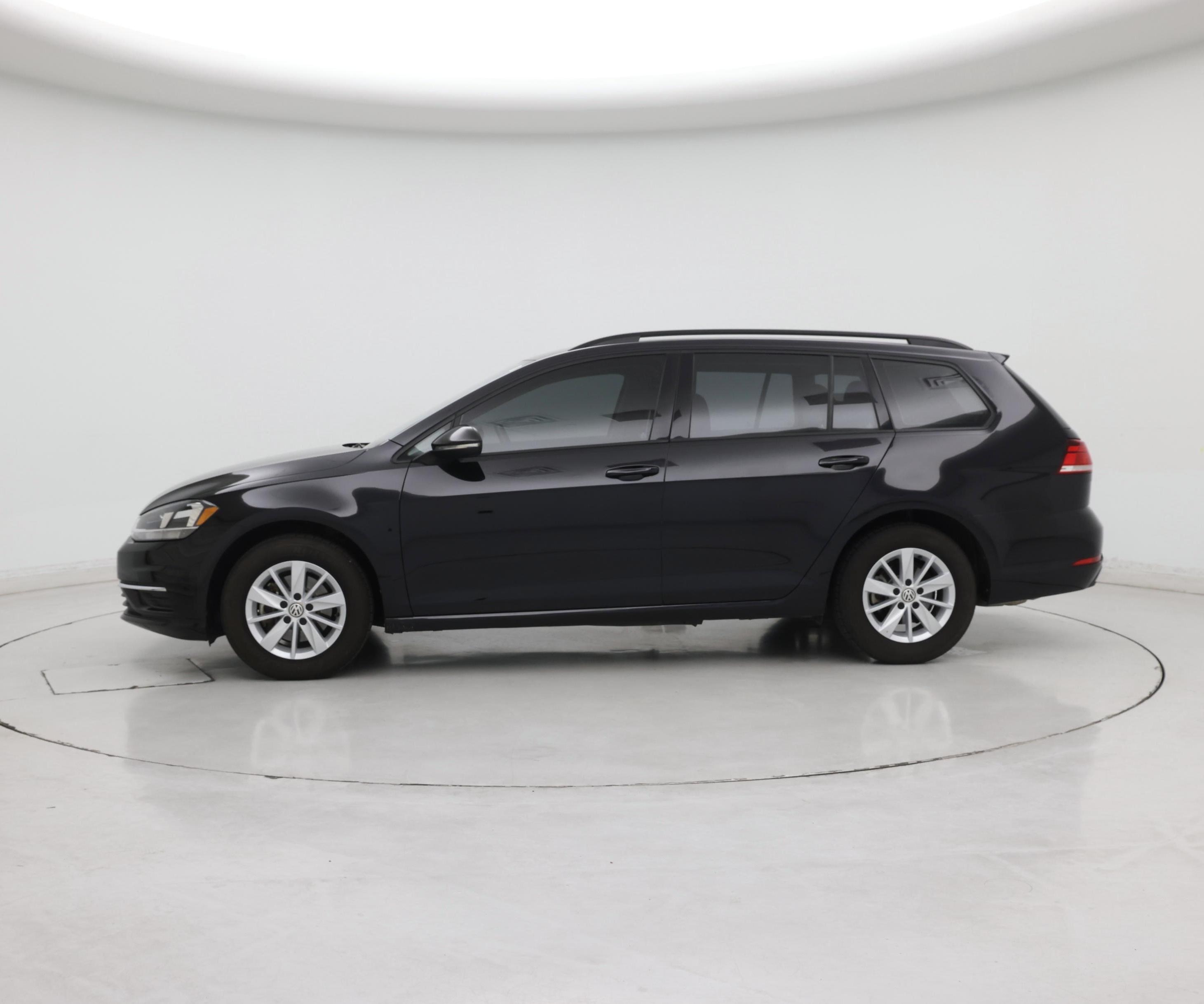 Thumbnail: 2018 Volkswagen Golf - 3