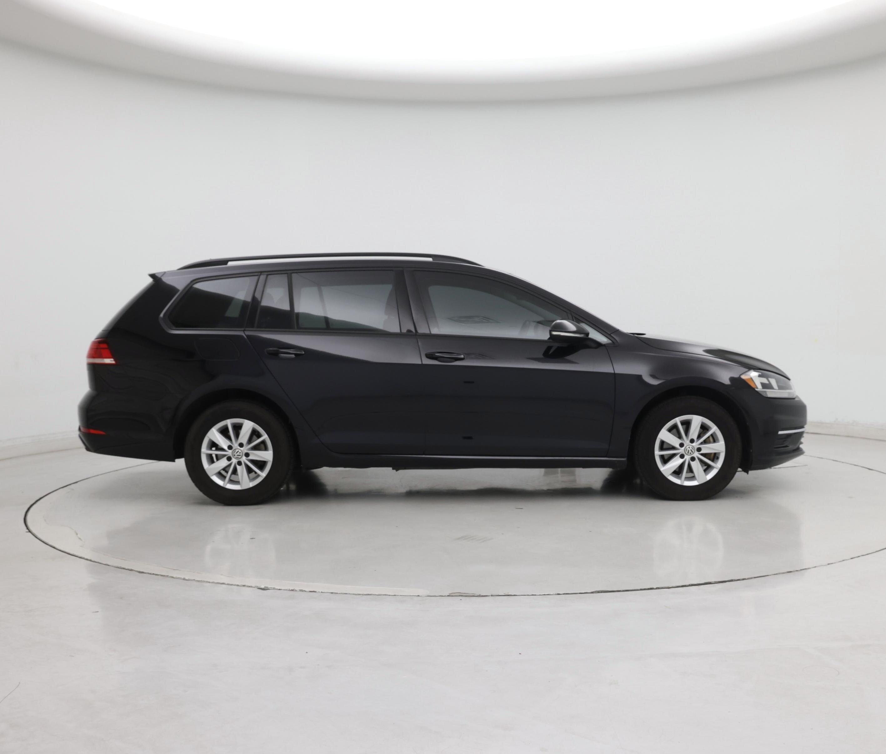 Thumbnail: 2018 Volkswagen Golf - 7