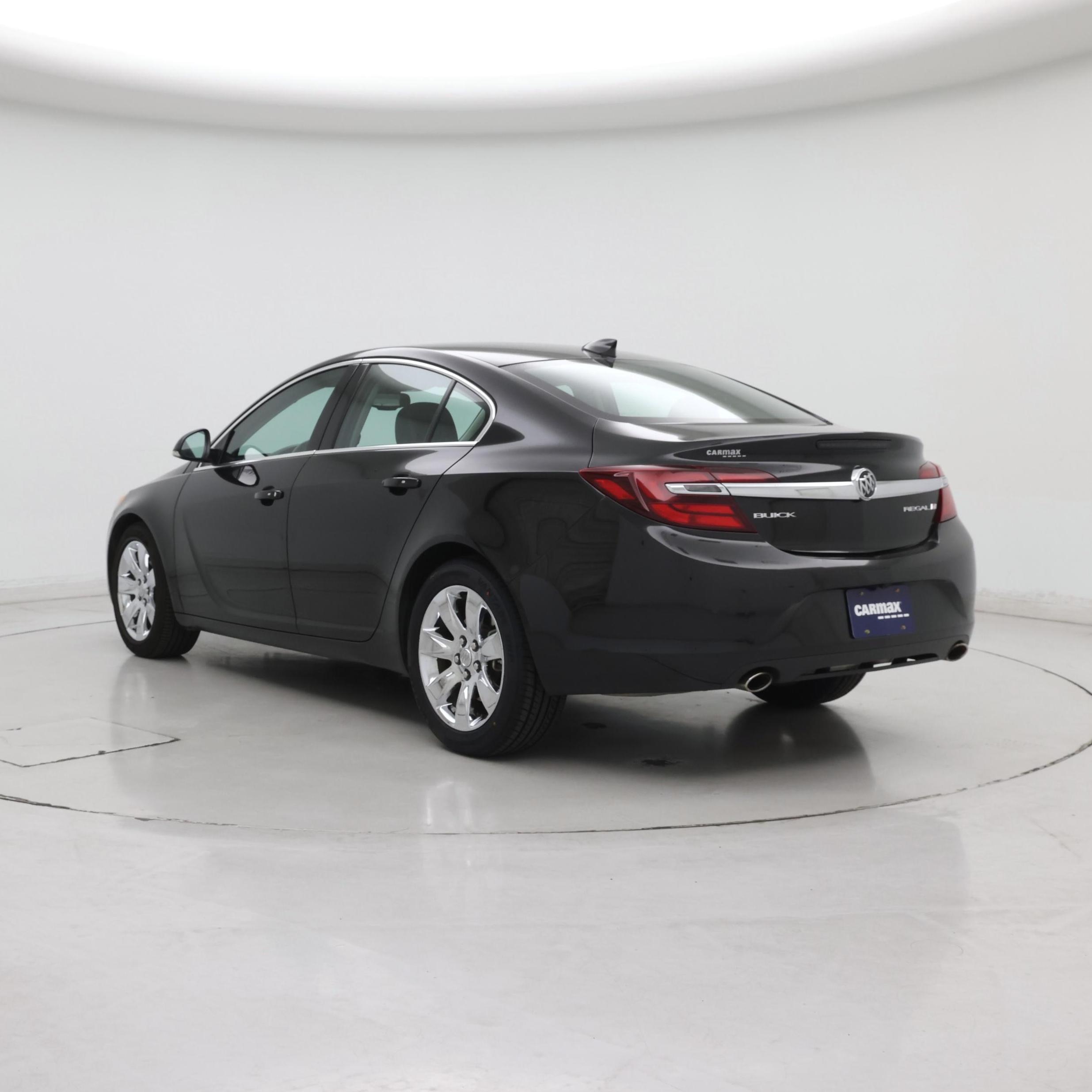 Thumbnail: 2015 Buick Regal - 2