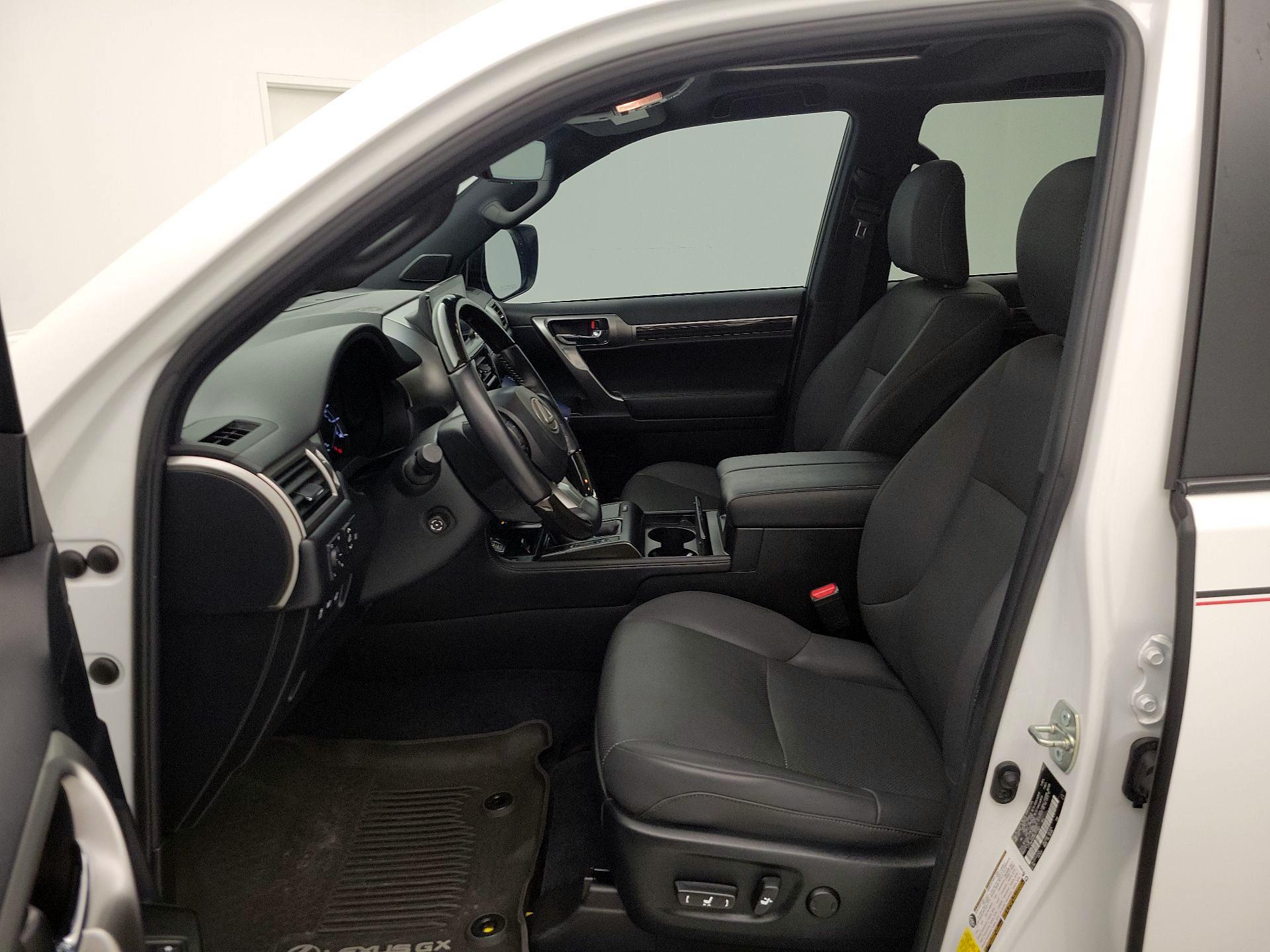 Thumbnail: 2022 Lexus GX - 11